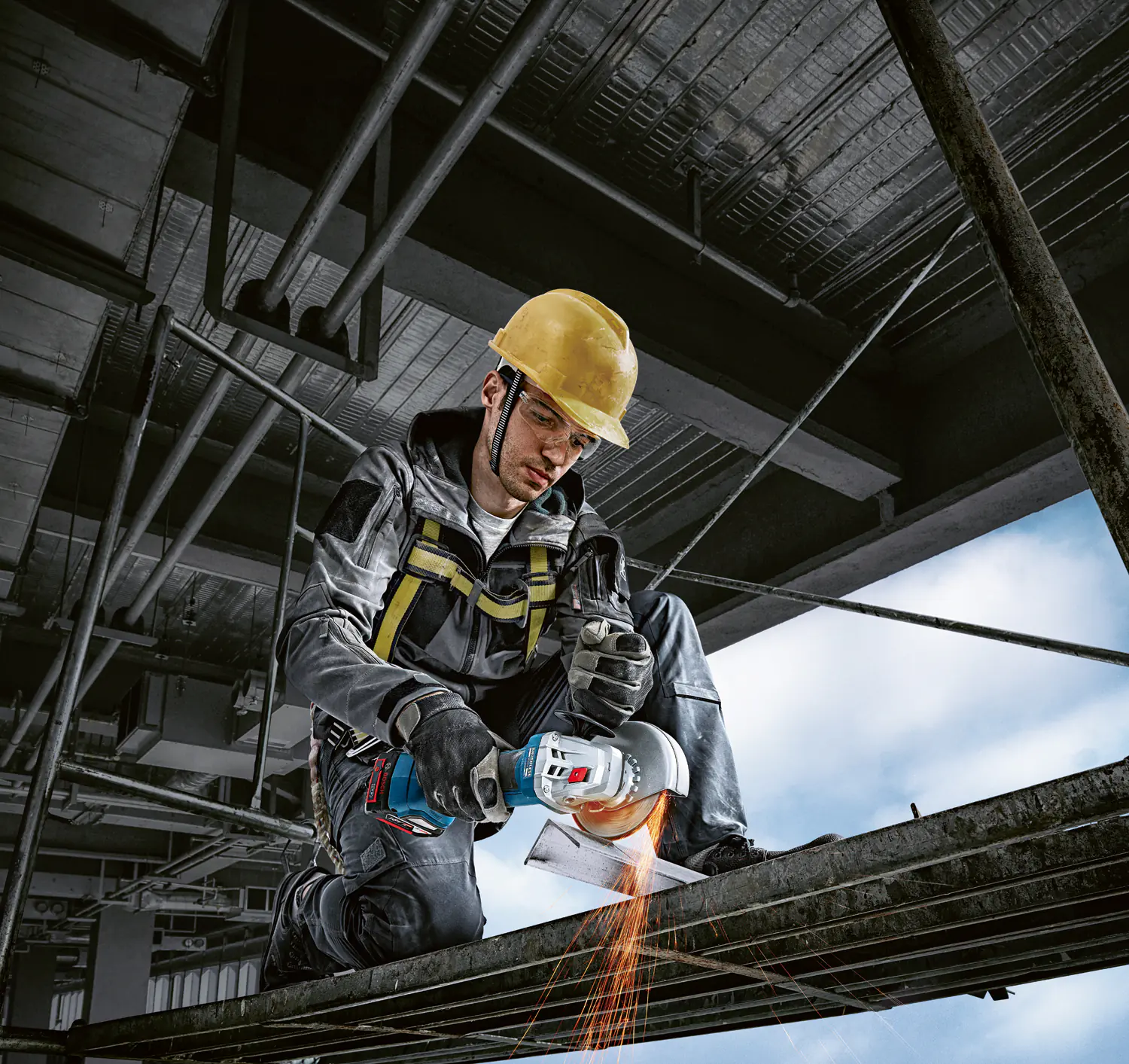 Bosch Professional Akku-Winkelschleifer GWS 18V-7 125 mm Solo Bosch Professional Akku-Winkelschleifer GWS 18V-7 125 mm Solo