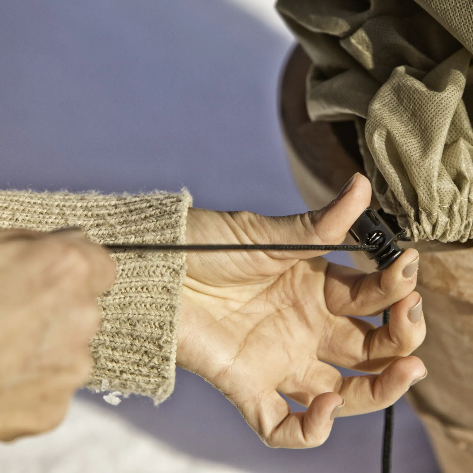 windhager Deko-Haube Protect L 0,6 x 1,8 m, beige mit Tannenmotiv