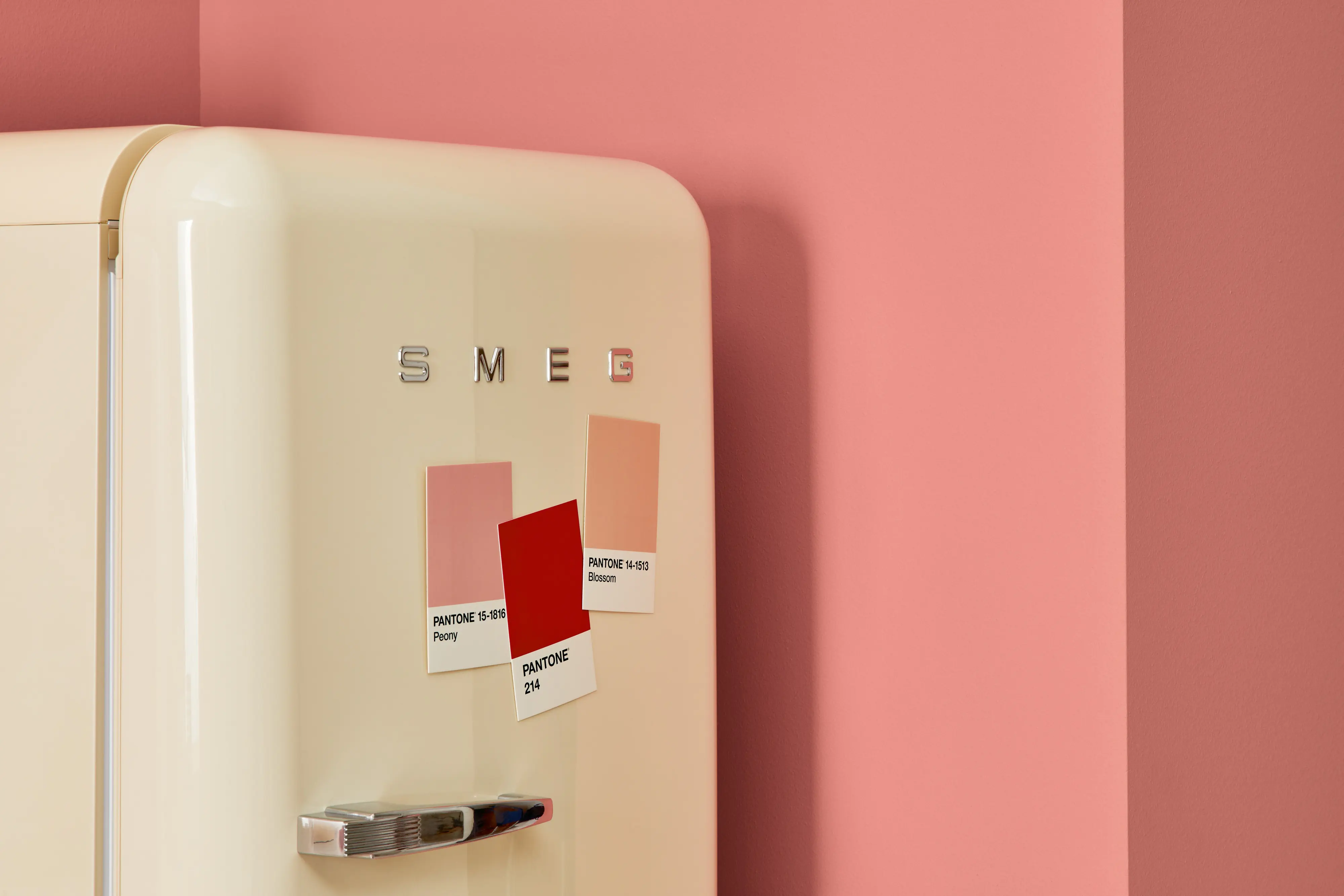 Alpina Wandfarbe Pantone matt lobster bisque 2,5 L