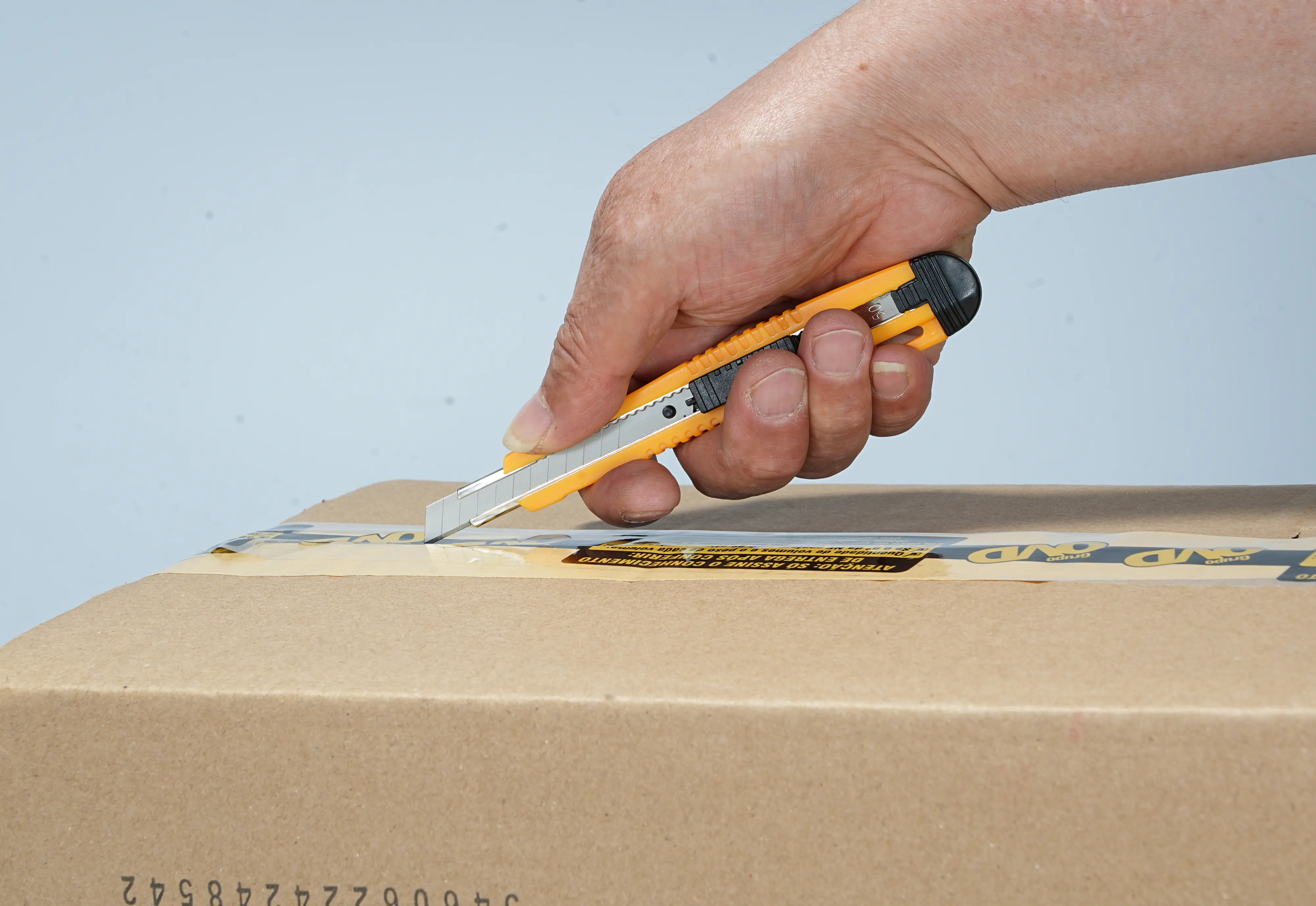 Primaster Cuttermesser 9 mm mit Auto-Lock