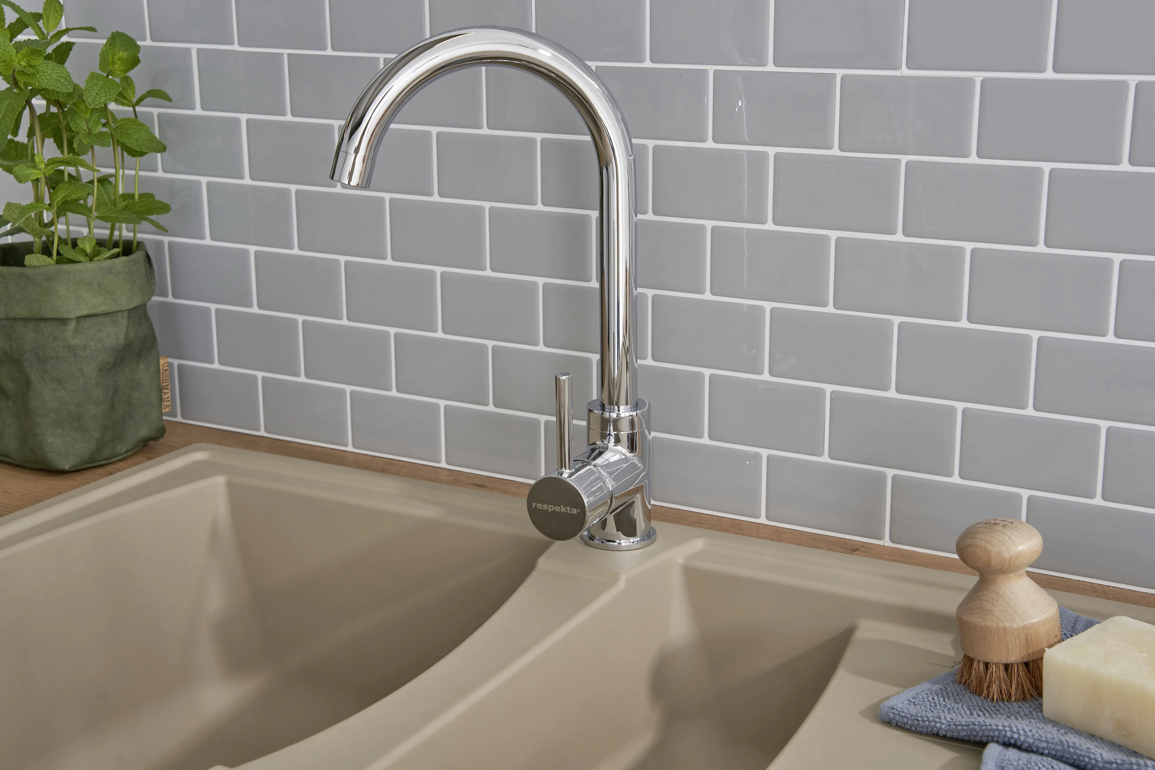 respekta Mineralite Einbauspüle BOSTON100X50B respekta Mineralite Einbauspüle BOSTON100X50B
