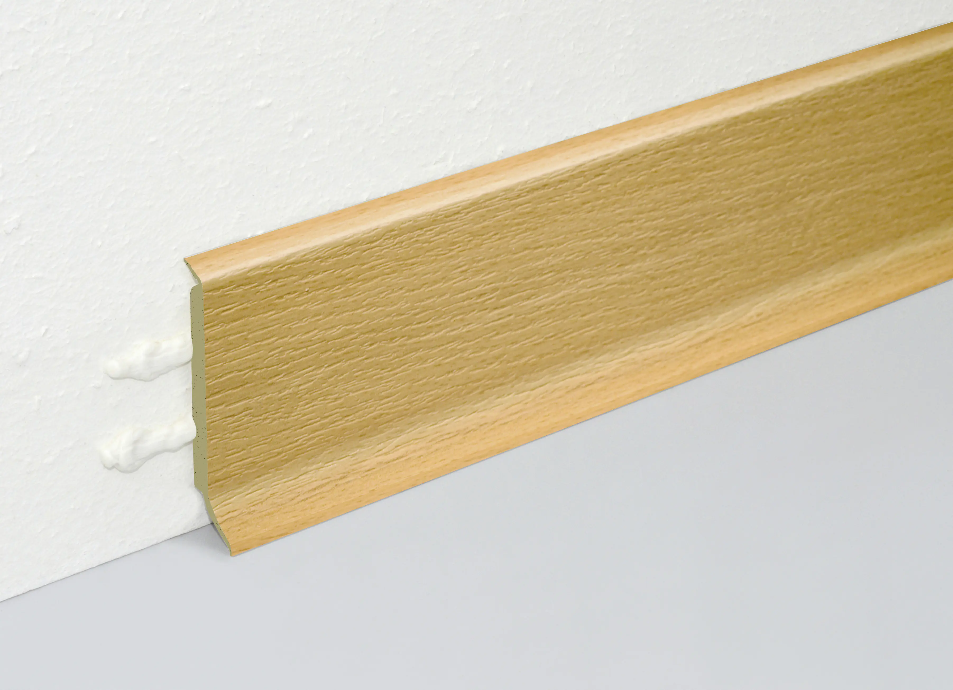 FN Neuhofer Kernsockelleiste 250 cm 60 x 14 mm Buche select