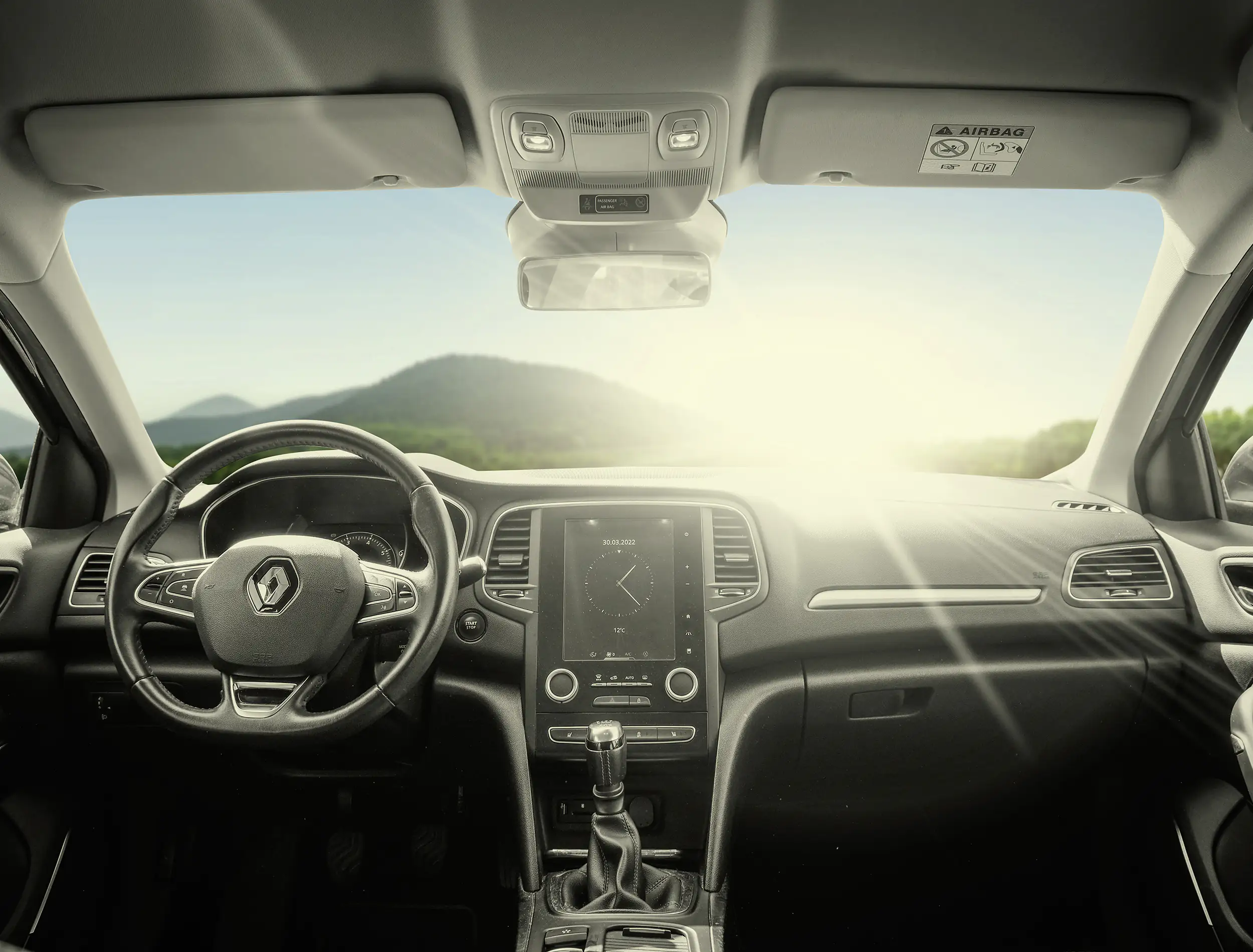 APA Sonnenschirm für die Frontscheibe mit Schirmhülle