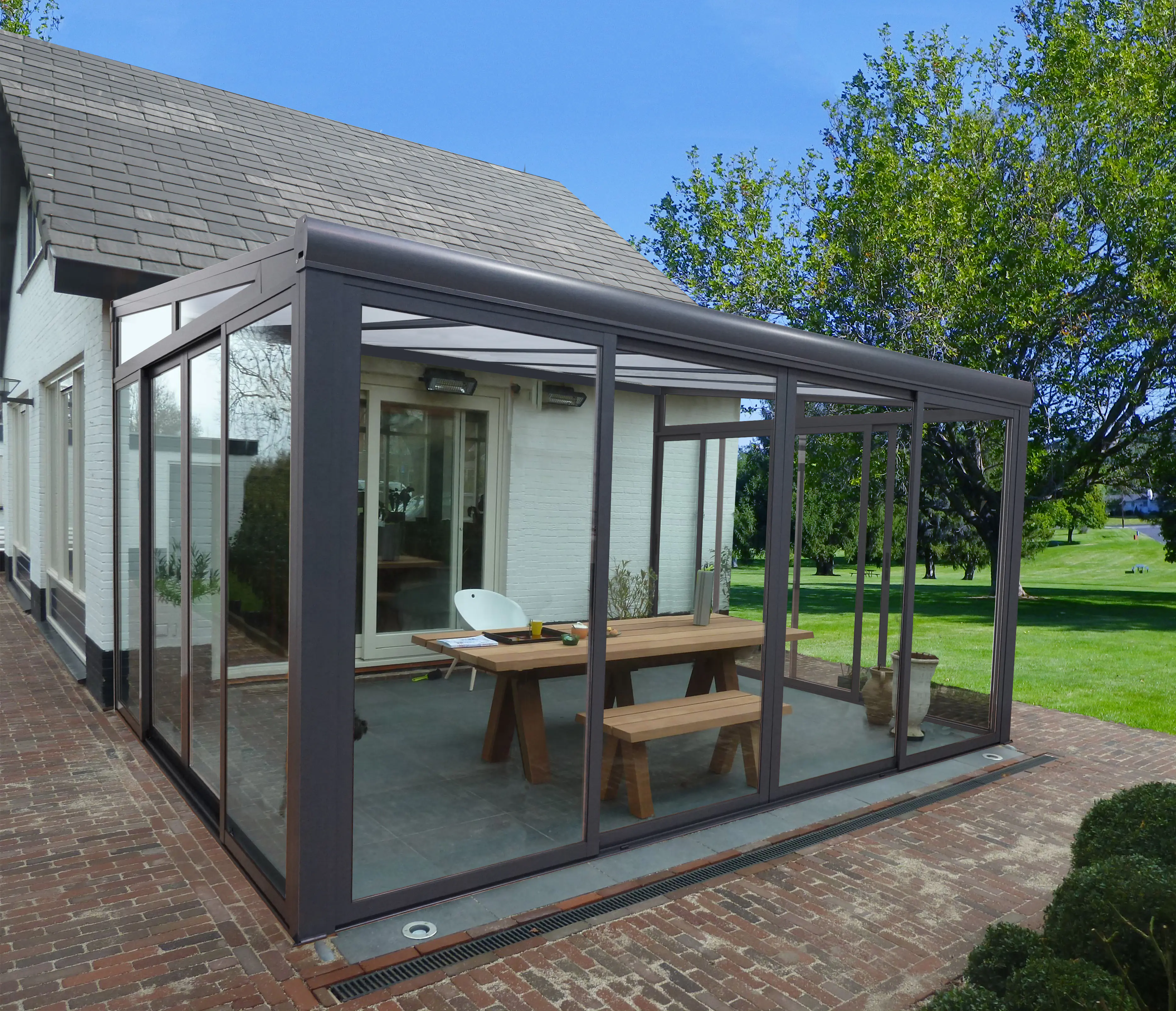 Wintergarten Classic 400 x 300 cm mit Glasschiebetüren grau