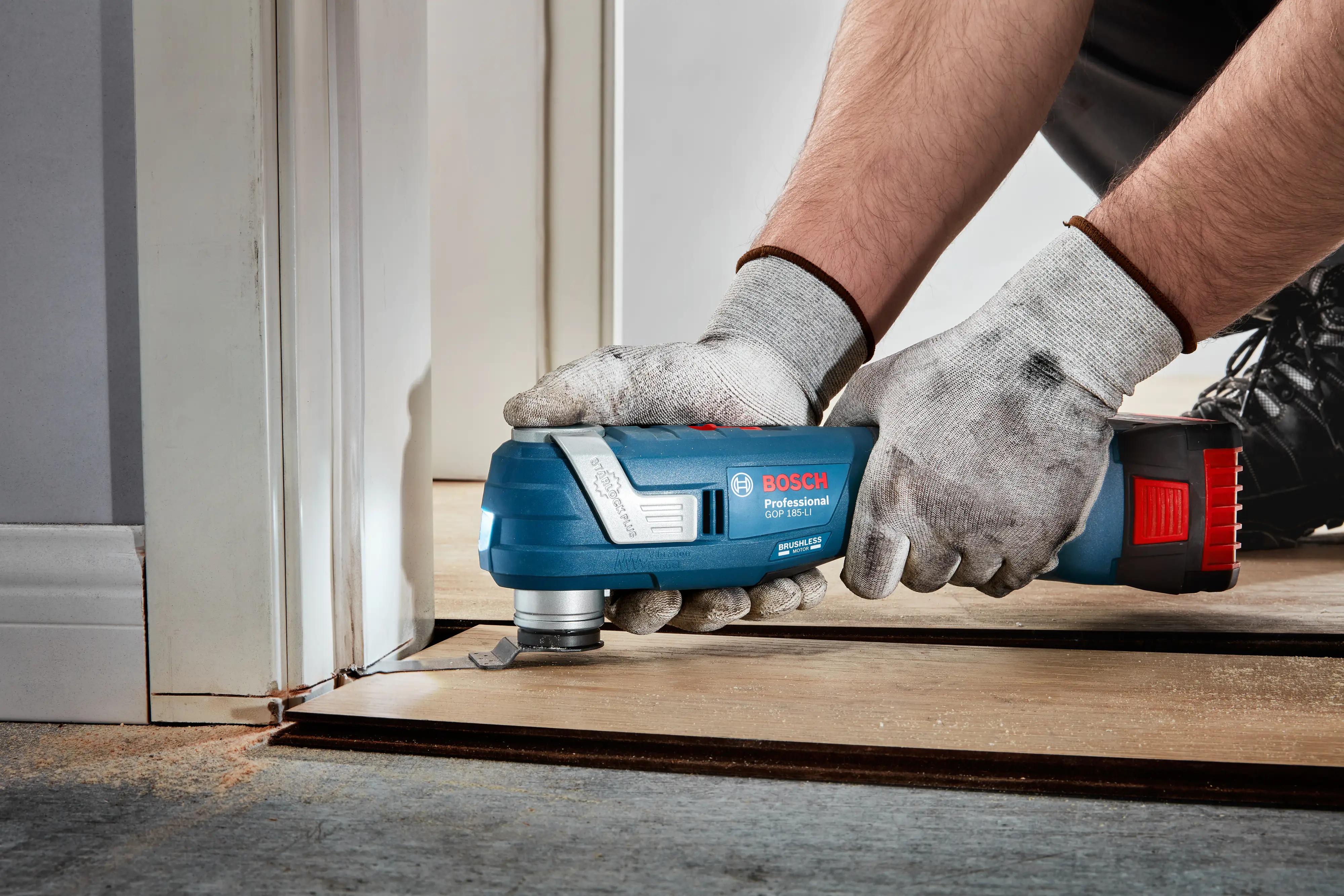 Bosch Professional Akku-Multi-Cutter GOP 18V-34 , ohne Akku und Ladegerät Bosch Professional Akku-Multi-Cutter GOP 18V-34 , ohne Akku und Ladegerät