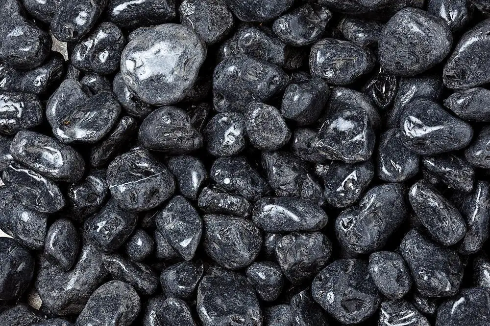 Kies Nero Ebano 40 - 60 mm schwarz 25 kg Kies Nero Ebano 40 - 60 mm schwarz 25 kg