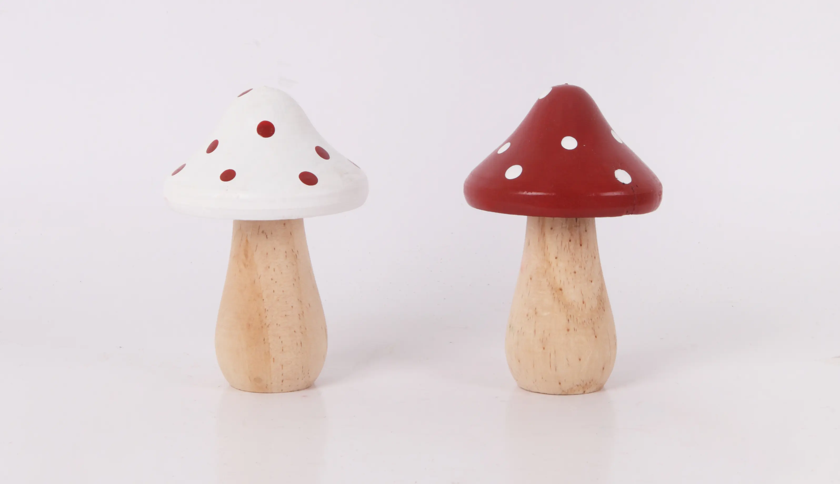 Dekofigur Pilz Holz Ø 8 x 12 cm rot weiß 2-fach sortiert