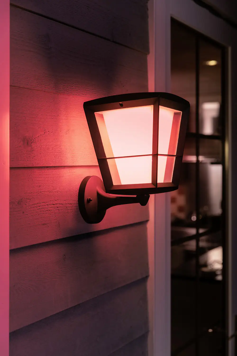 8718696170571_2681852 Philips Hue LED Außen-Wandleuchte White & Color Ambiance Econic Up