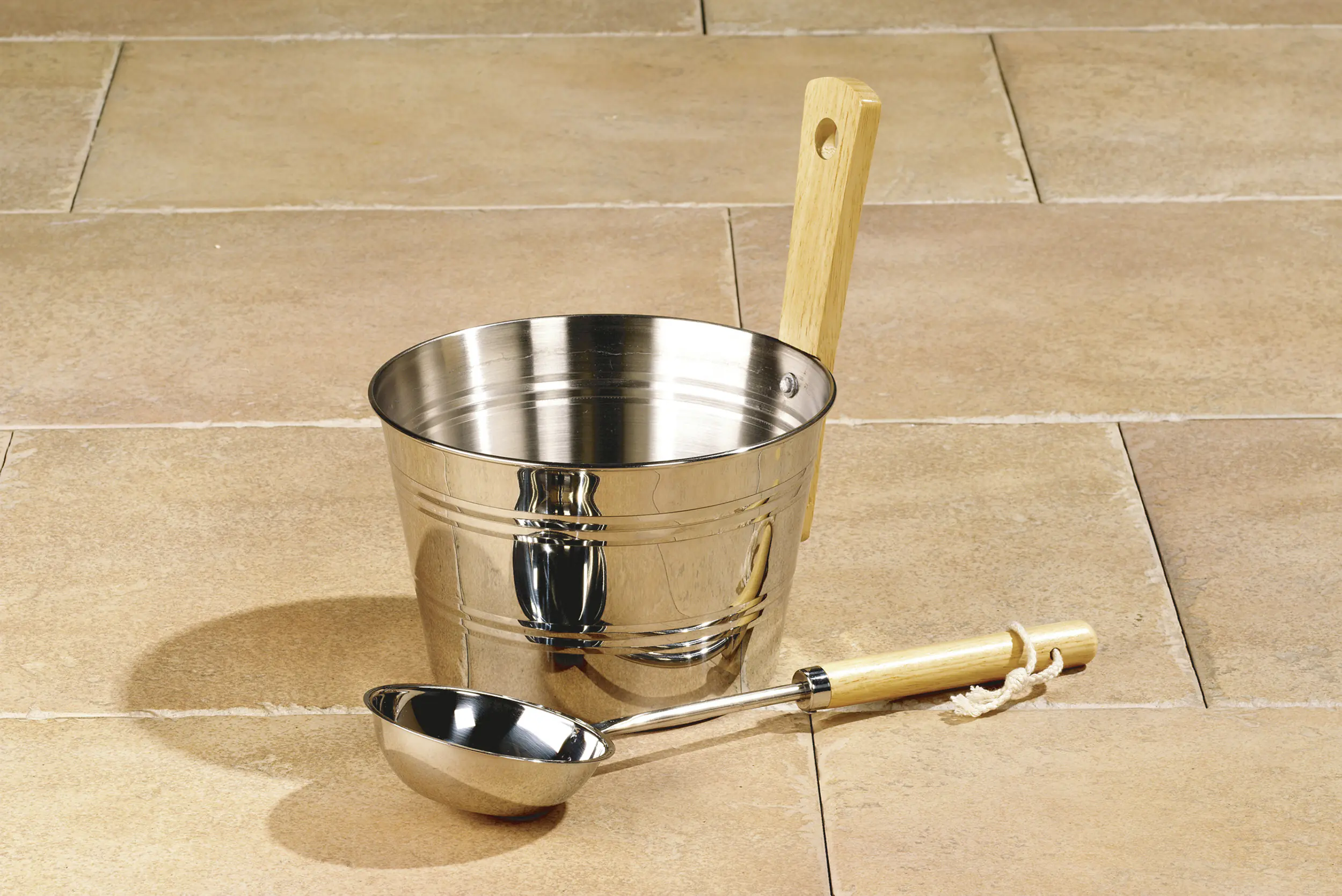 Weka Massivholz-Eck-Sauna Kemi Eck mit Glastür