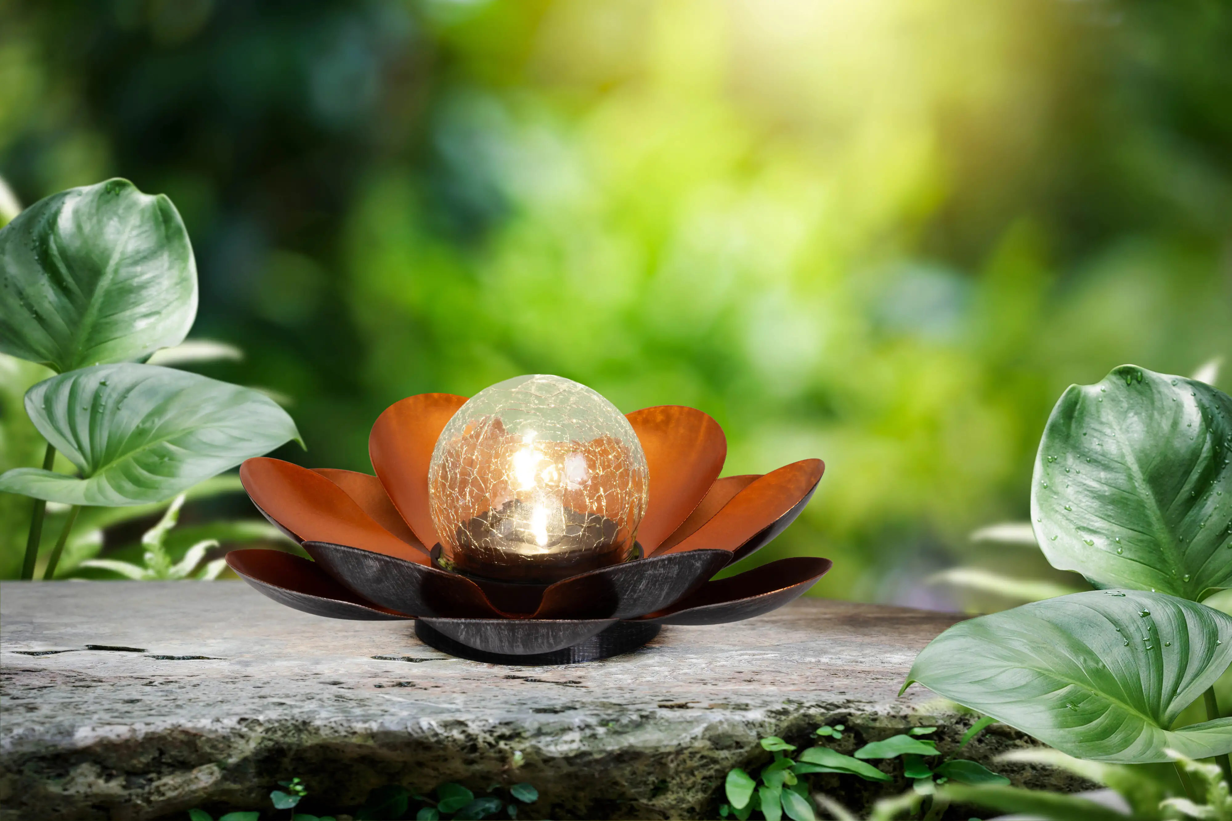 Light & More LED Solarleuchte Seerose kupfer Light & More LED Solarleuchte Seerose kupfer