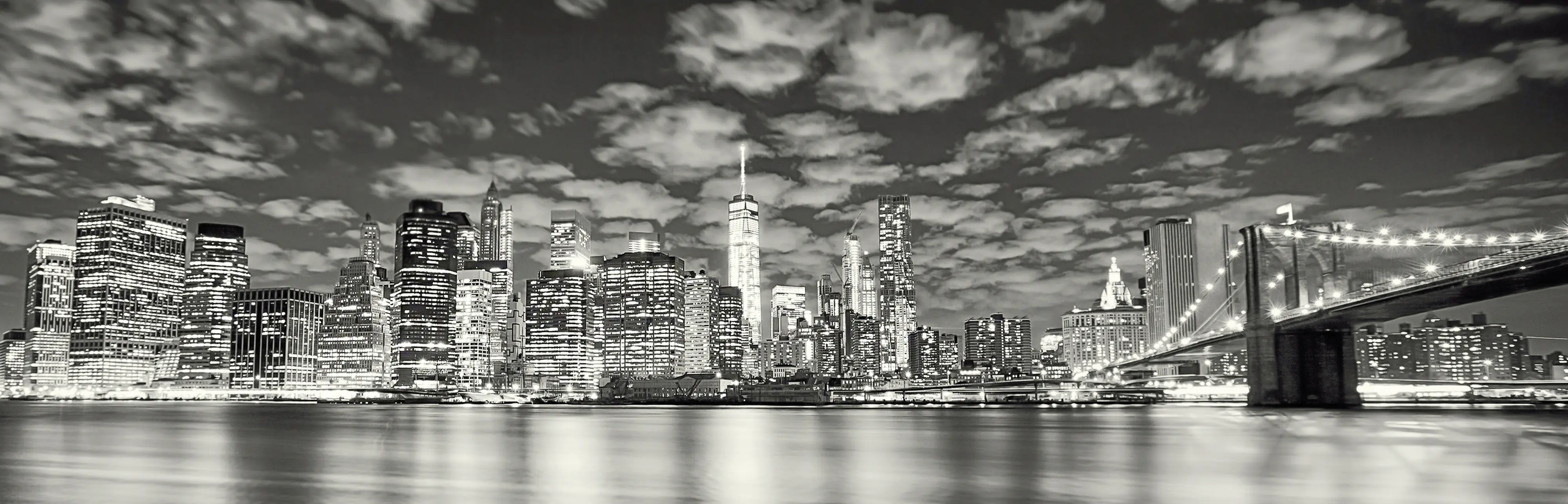 Keilrahmenbild Night Skyline 140 x 45 cm
