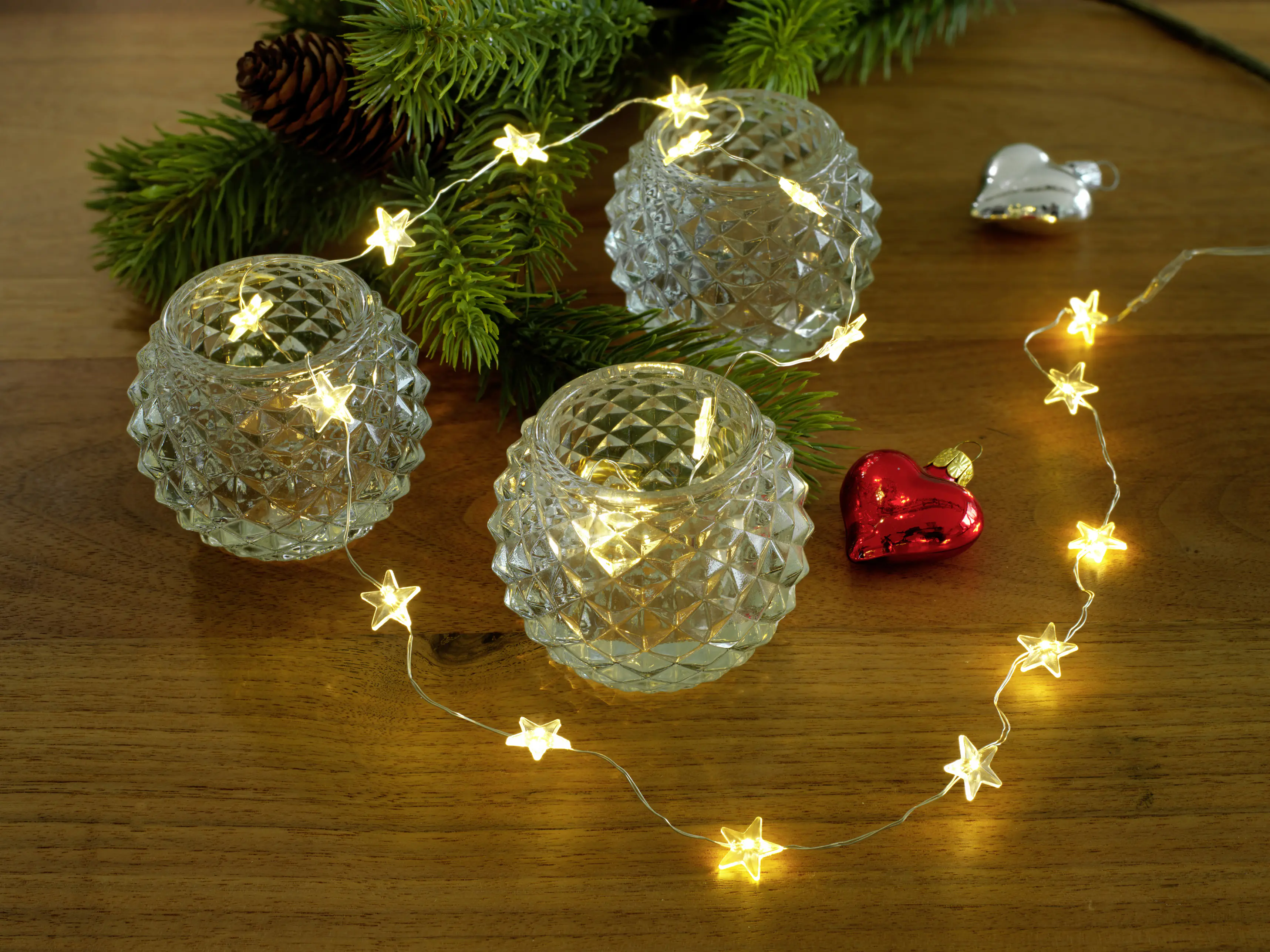 Konstsmide LED Dekolichterkette Innen 40 transparente Sterne warmweiß 2,5 m