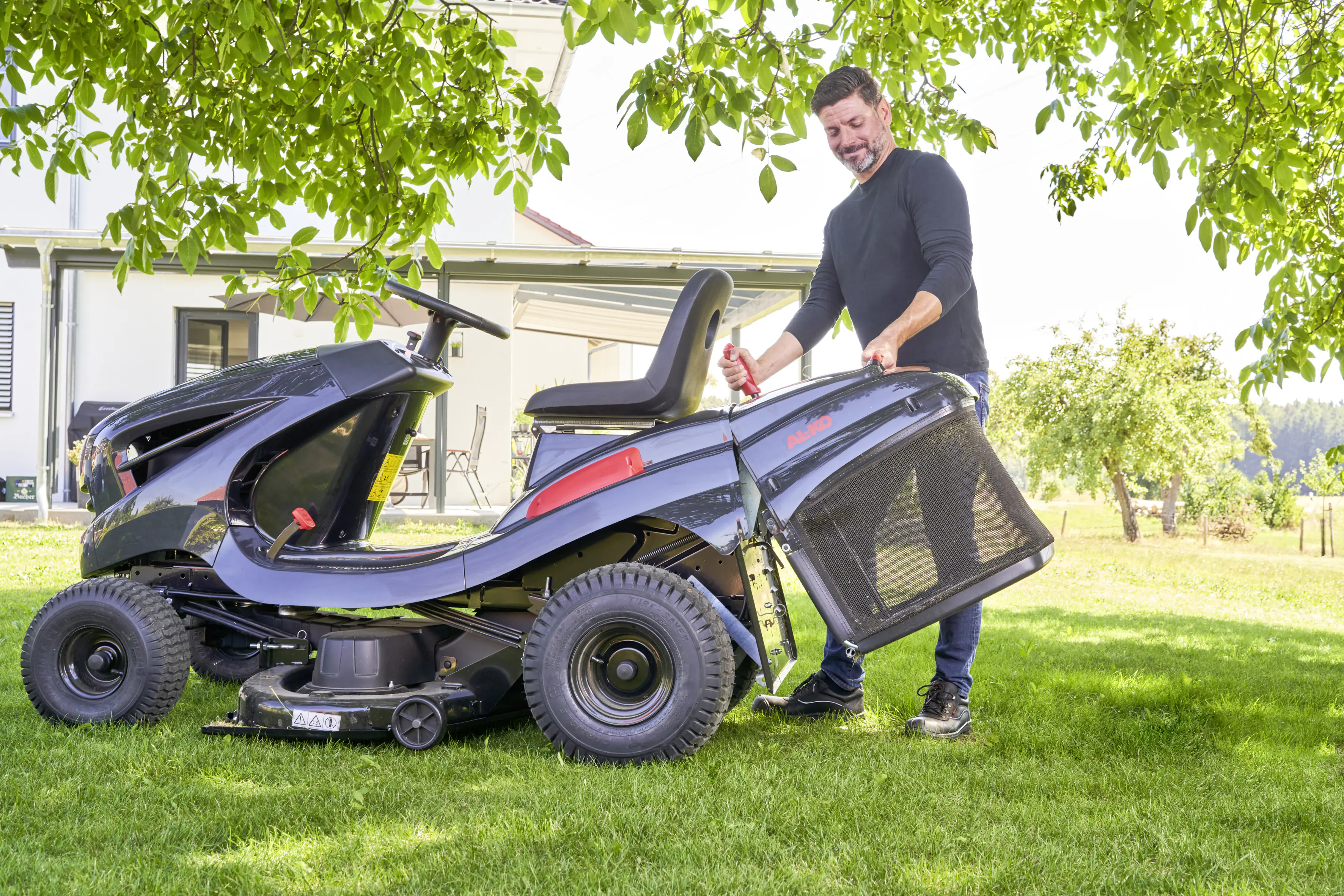 AL-KO Benzin-Rasentraktor 'Comfort 18-103.4 HD-A V2' 103 cm Schnittbreite