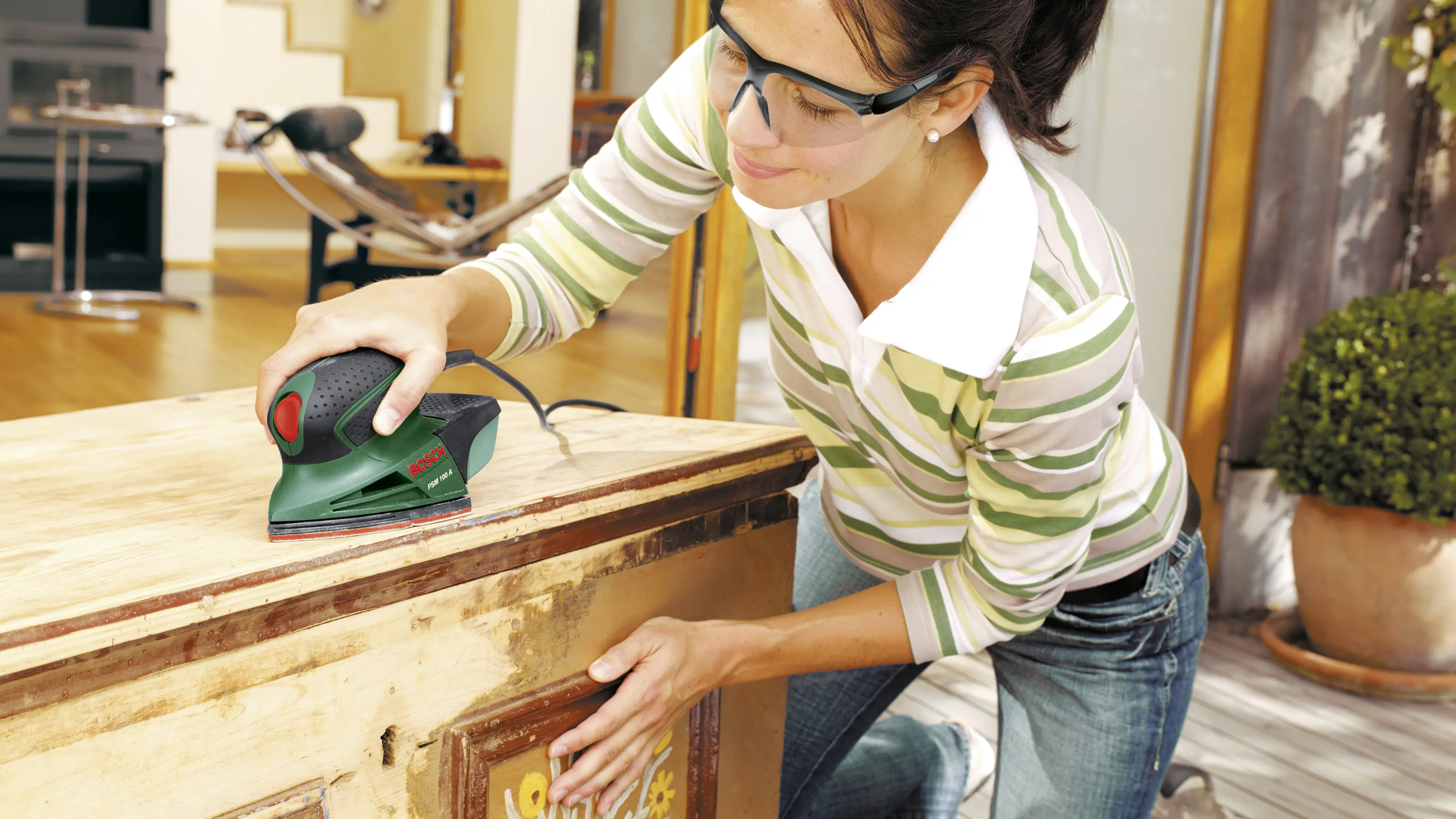 Bosch Multischleifer PSM 100 A 100 W inkl 3 Schleifblätter Bosch Multischleifer PSM 100 A 100 W inkl 3 Schleifblätter