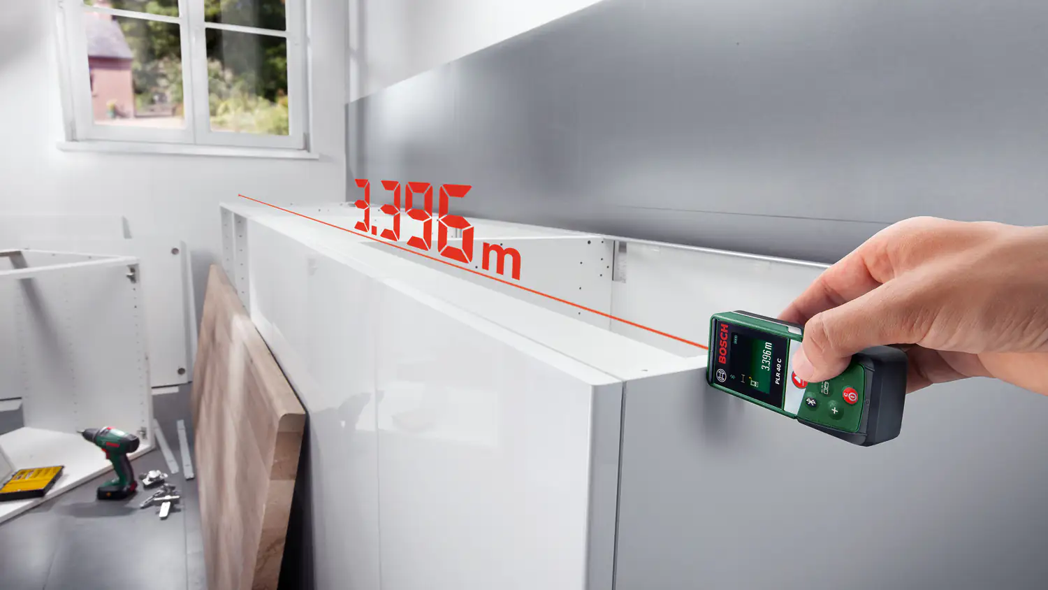 Bosch Laser-Entfernungsmessgerät PLR 40 C inkl. Batterien