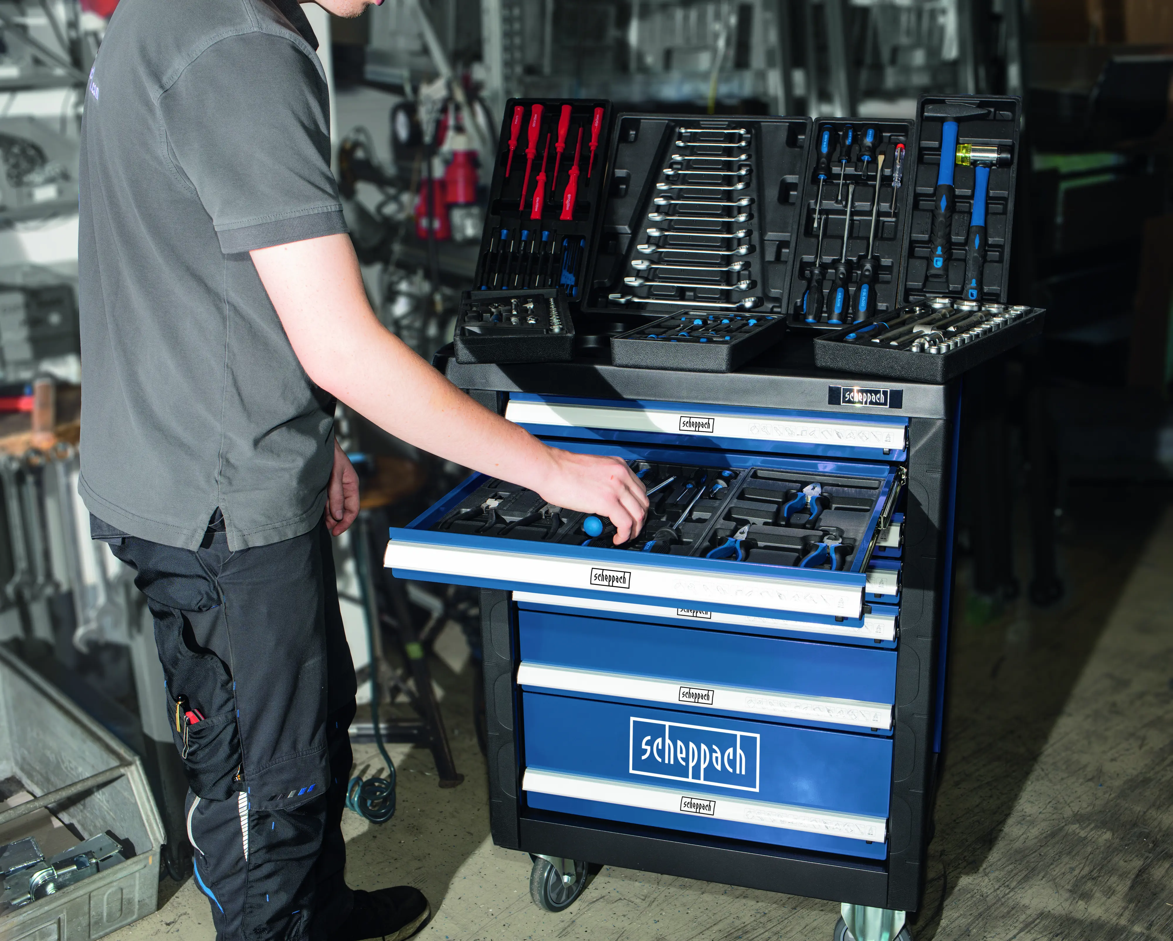 Scheppach Werkstattwagen TW1000 263-teilig abschließbar und mobil