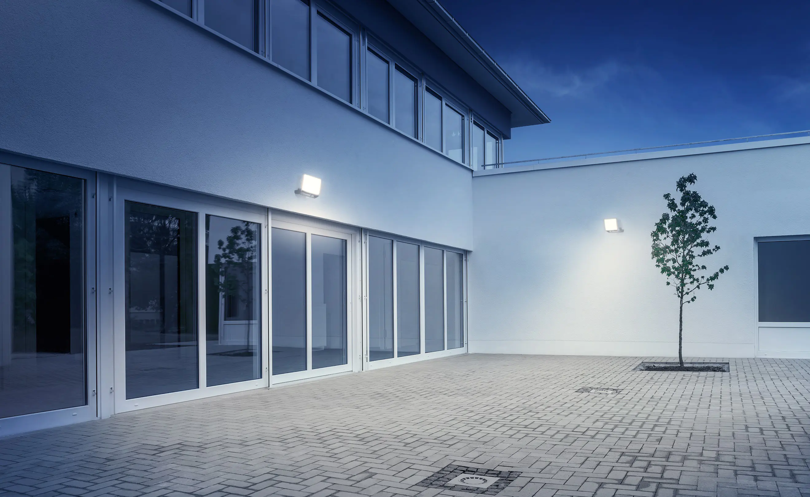 Steinel LED-Außenstrahler XLED Pro One App Steinel LED-Außenstrahler XLED Pro One App