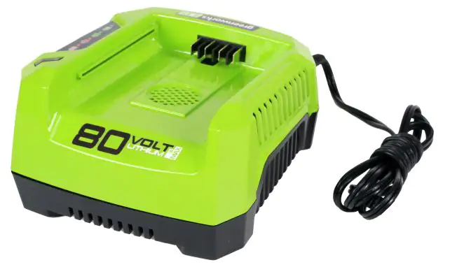 Greenworks Akku-Ladegerät für 80 V Akkus, 2 und 4 Ah, LED-Ladestandsanzeige