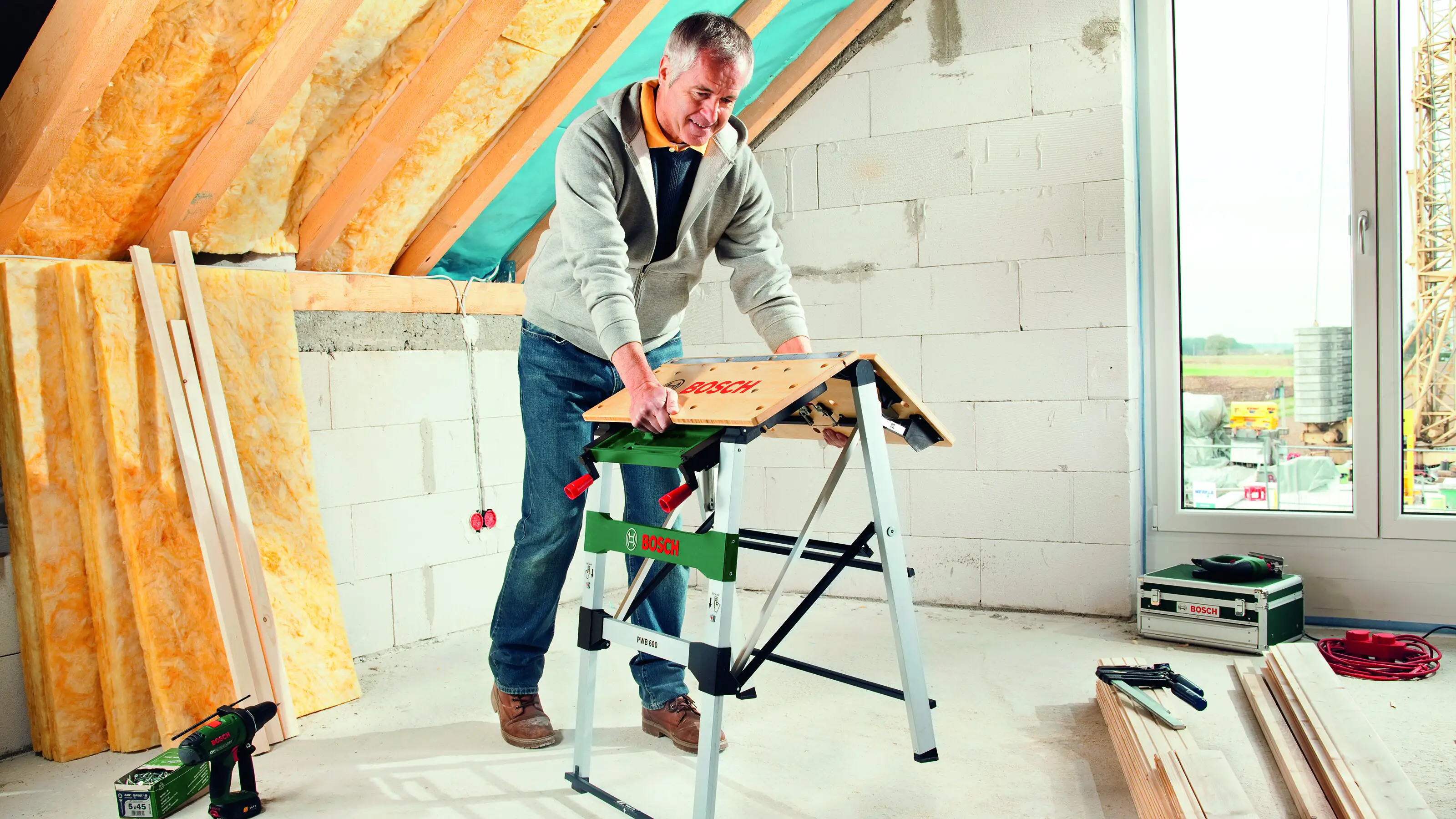 Bosch Arbeitstisch PWB 600 68 x 68 x 83,4 cm max. 200 kg Bosch Arbeitstisch PWB 600 68 x 68 x 83,4 cm max. 200 kg