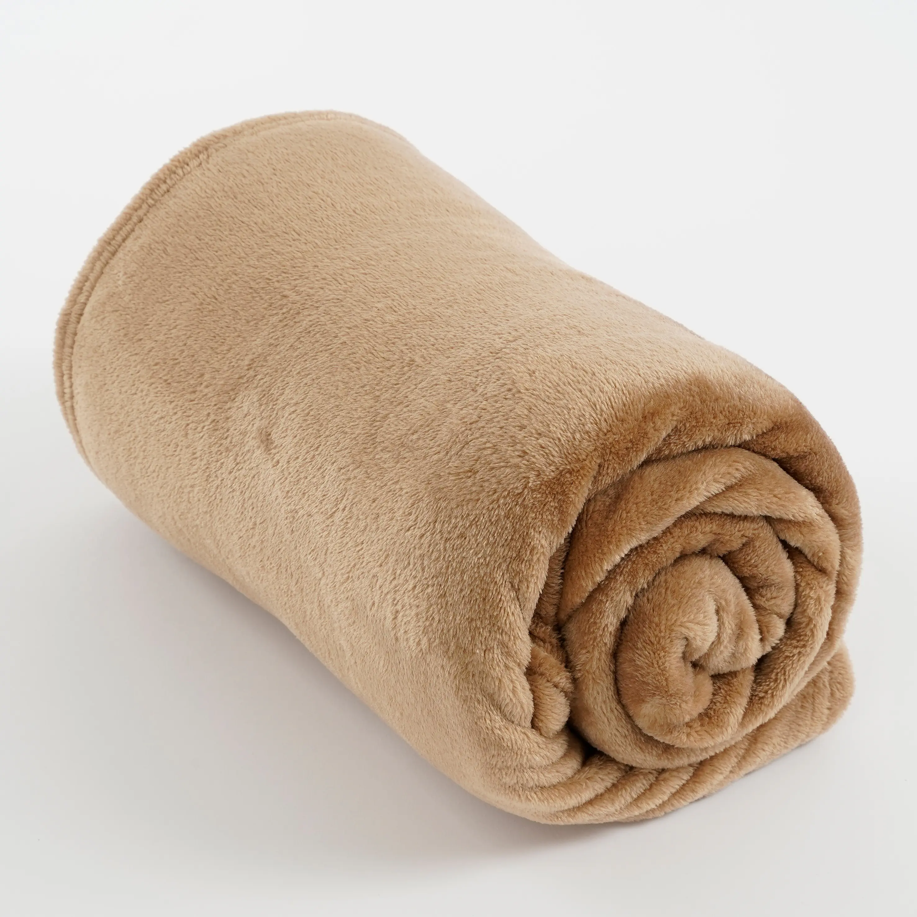 Mica Decorations Fleecedecke Famke 130 x 180 cm hellbraun