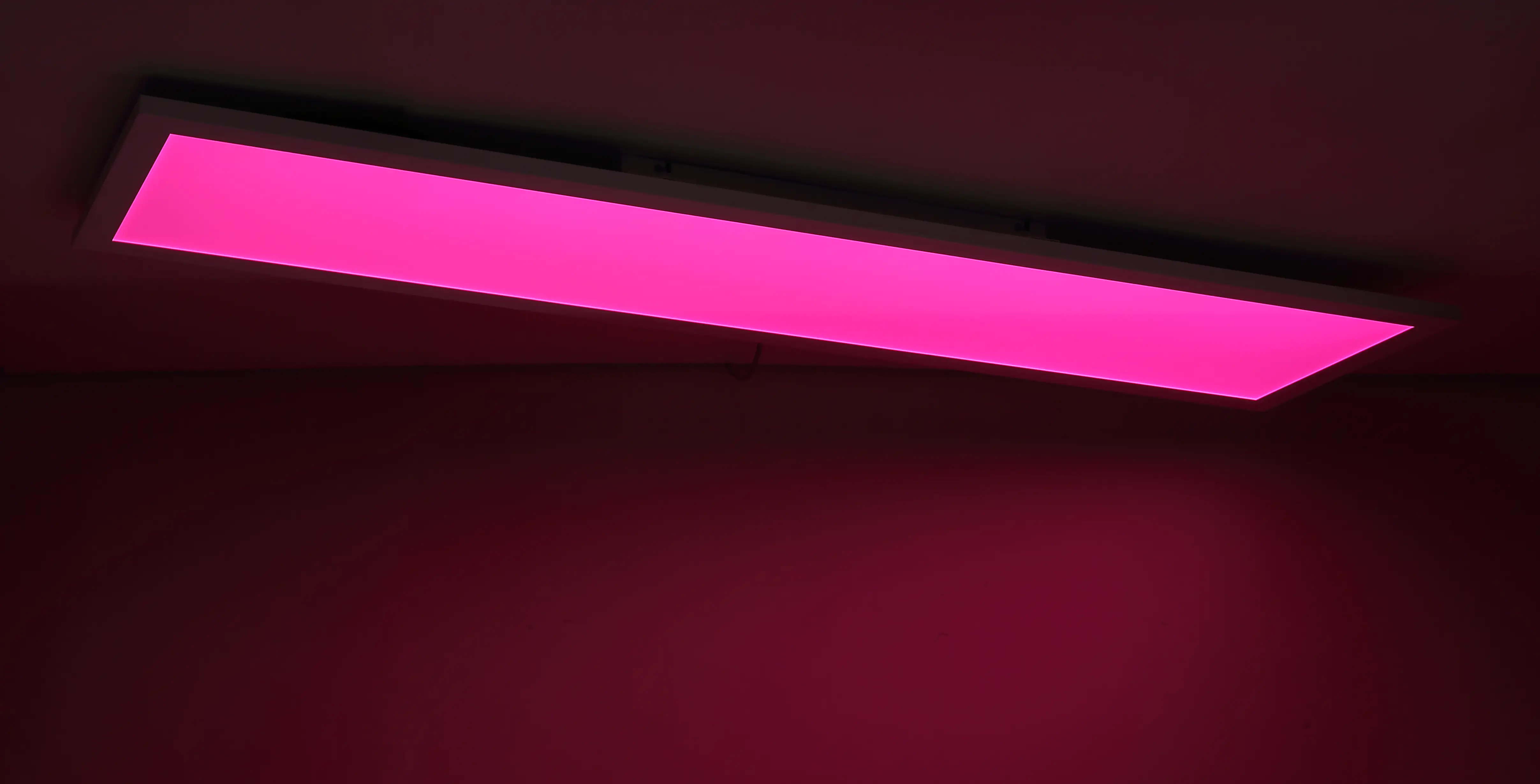 9007371398676_18 Globo LED Deckenleuchte Rosi weiß 120 x 30 cm RGBW, dimmbar