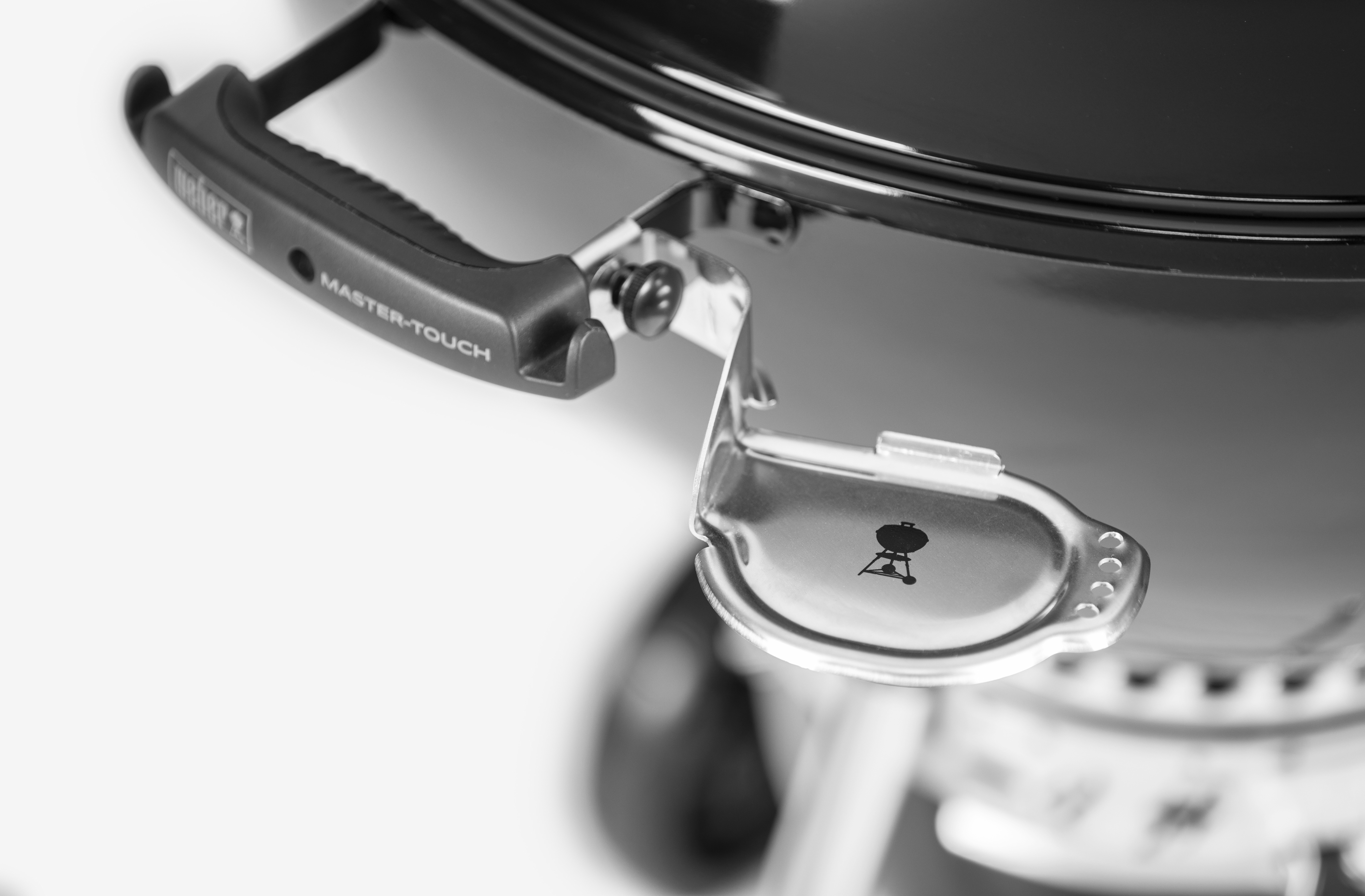 Weber Holzkohlegrill Master-Touch GBS E-5770 Ø 57 cm