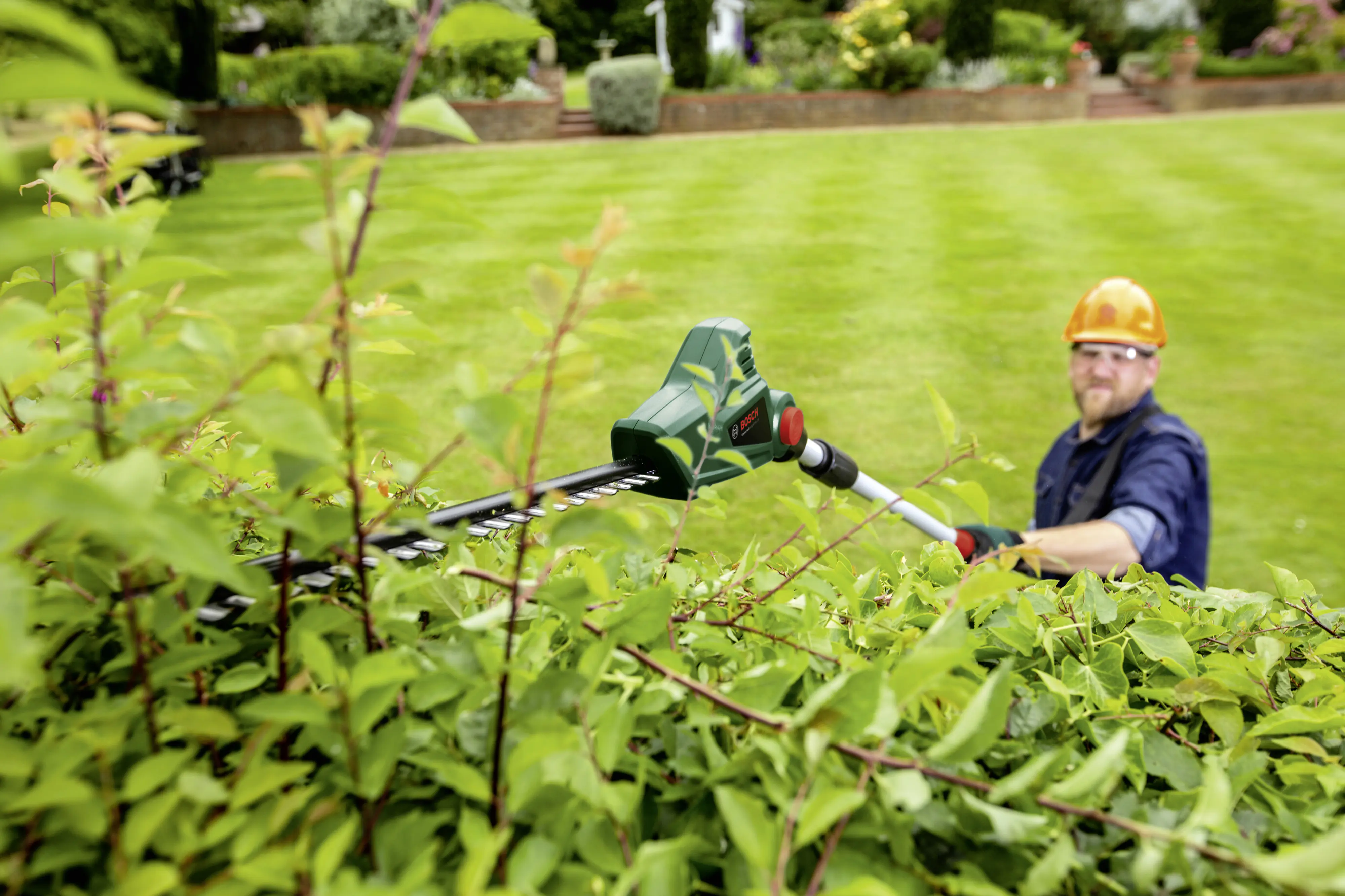 Bosch Akku-Heckenschere UniversalHedgePole 18 Solo