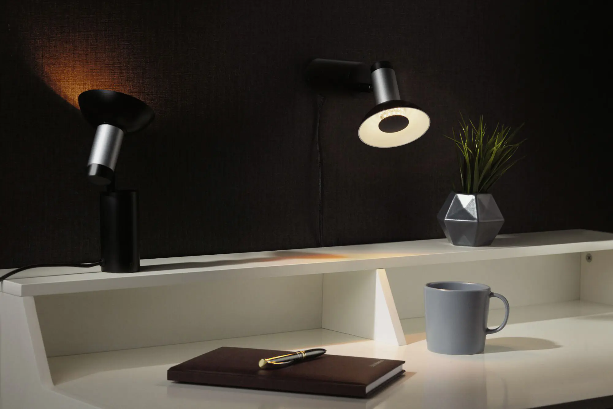 Paulmann LED Leuchtmittel Deko Reflektor GU10 4,9 W schwarz gold dimmbar Paulmann LED Leuchtmittel Deko Reflektor GU10 4,9 W schwarz gold dimmbar