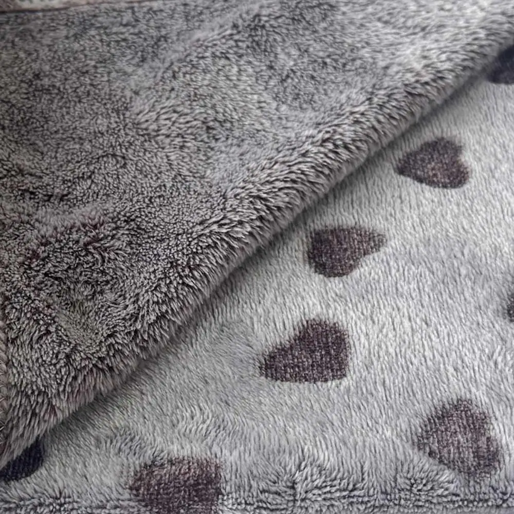 Nobby Hundedecke Fleece Heart 75 x 50 cm grau
