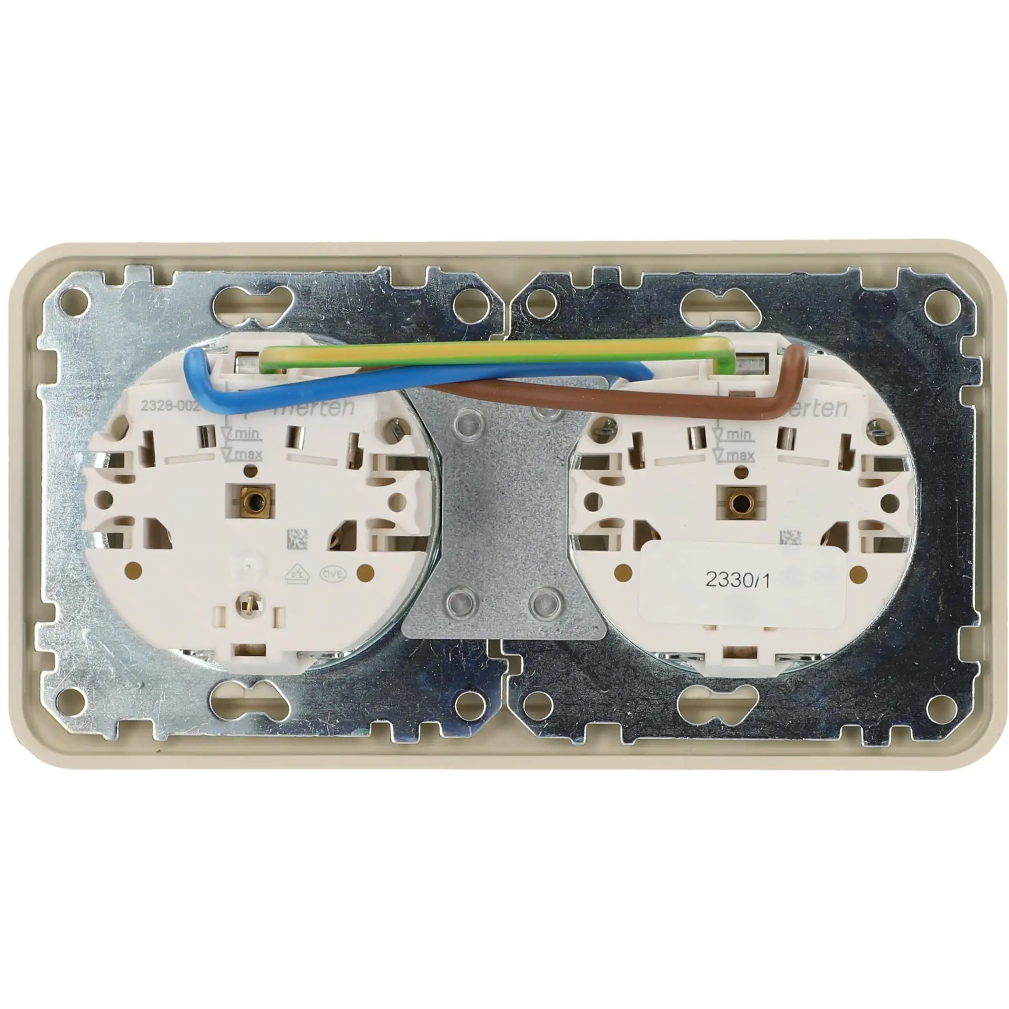 4042811140090_1 Merten Doppelsteckdose System M, weiß, MEG2328-1044