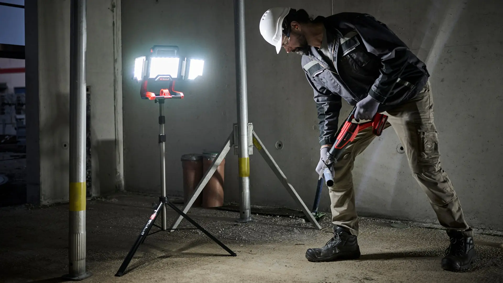 Einhell Professional Akku-Lampe TP-CL 18/3000 Li Set Solo Einhell Professional Akku-Lampe TP-CL 18/3000 Li Set Solo