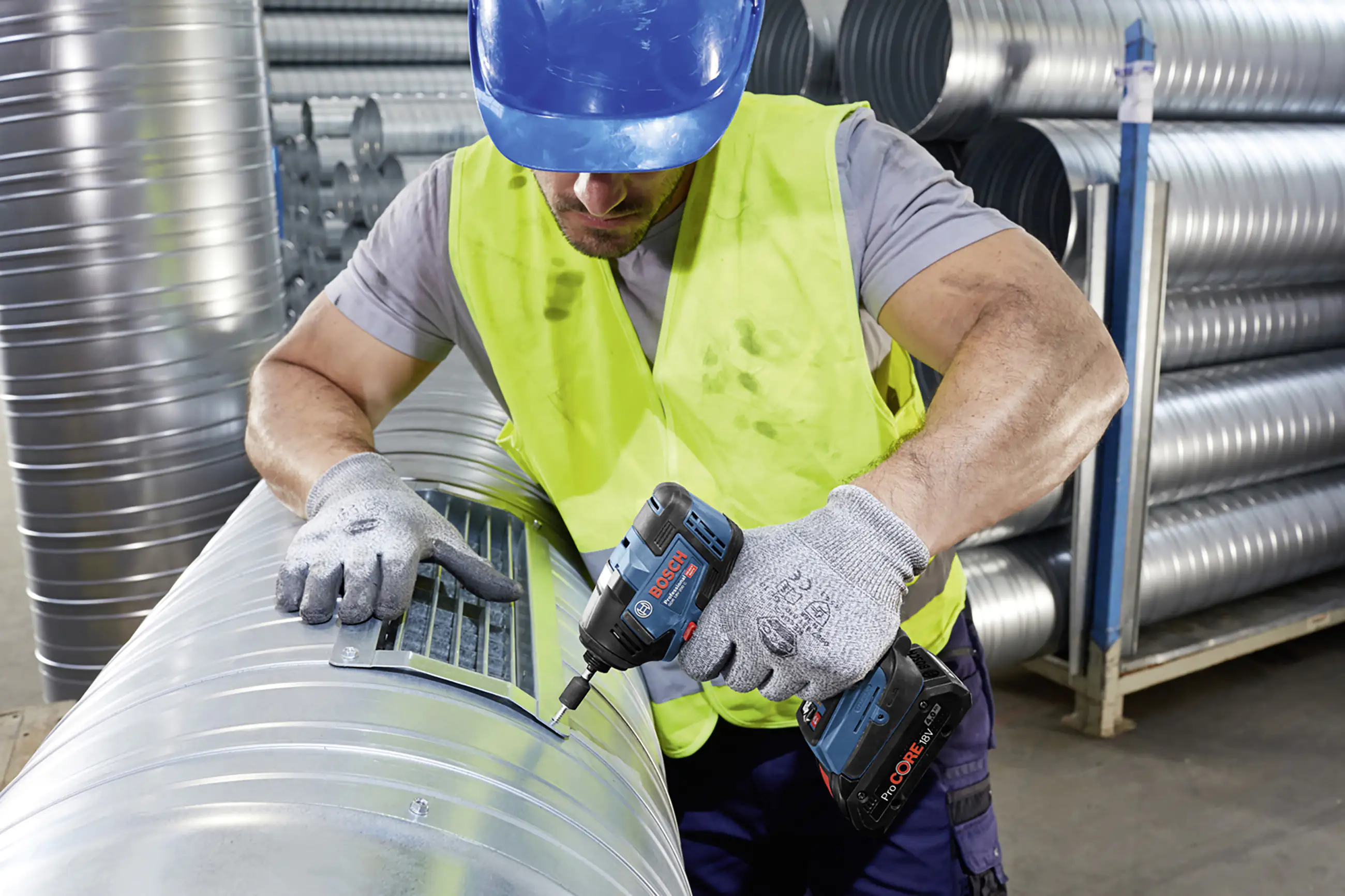 Bosch Professional Akku-Drehschlagschrauber GDR 18V-200 C Solo in L-Boxx