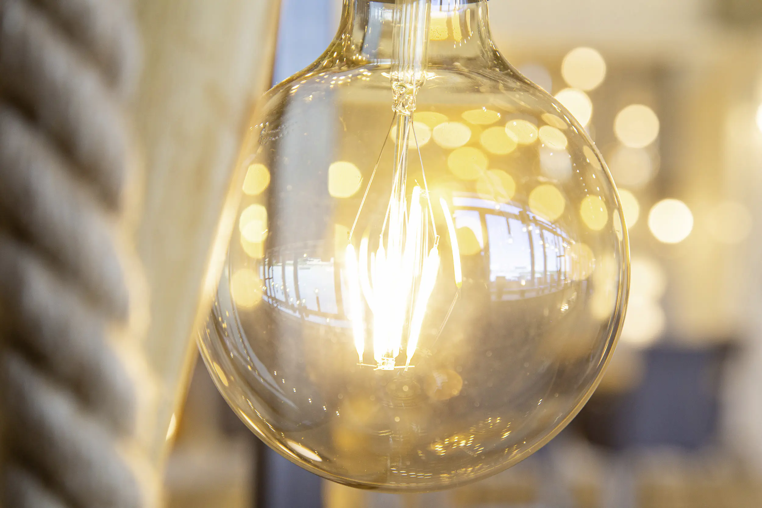 Globo Stehleuchte Nerida 150 cm braun