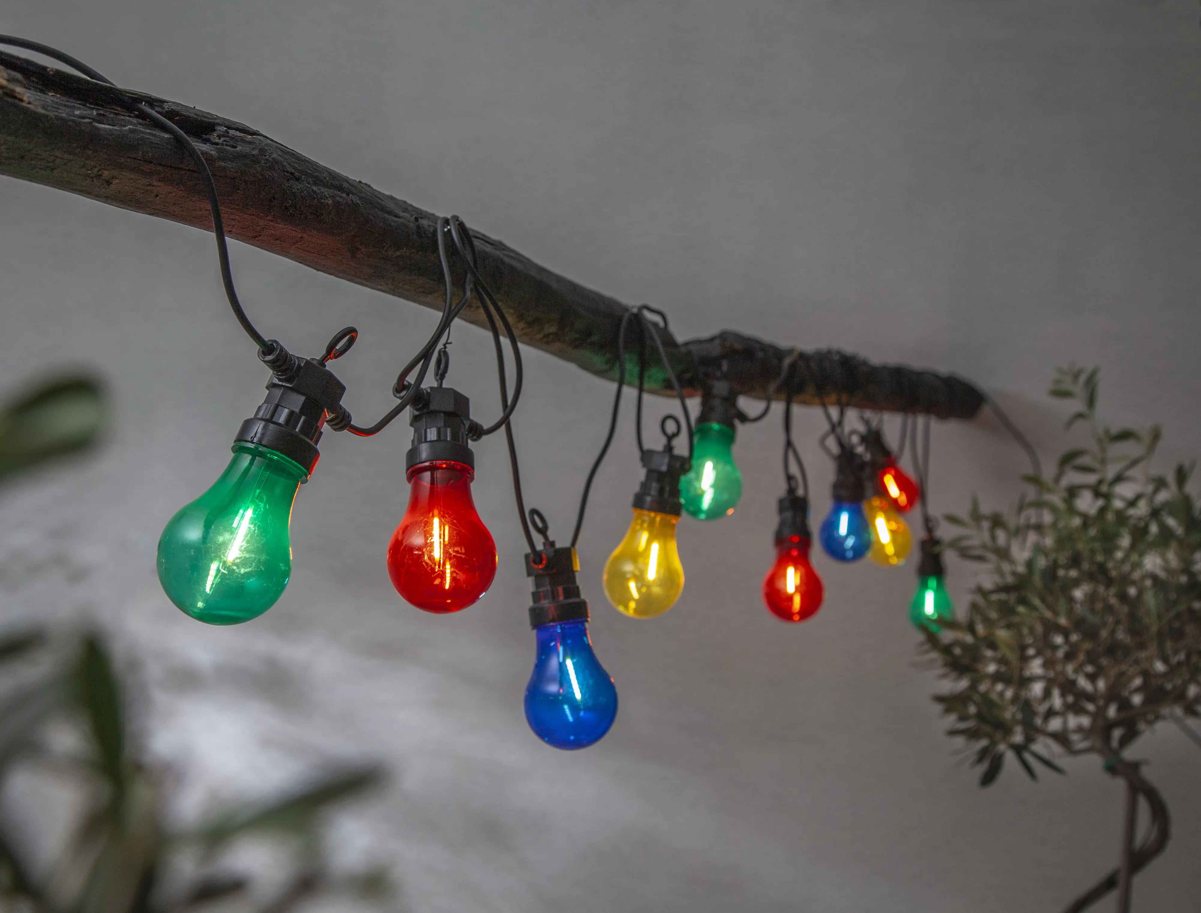 Eglo LED Lichterkette Außen Circus 4,05 m bunt