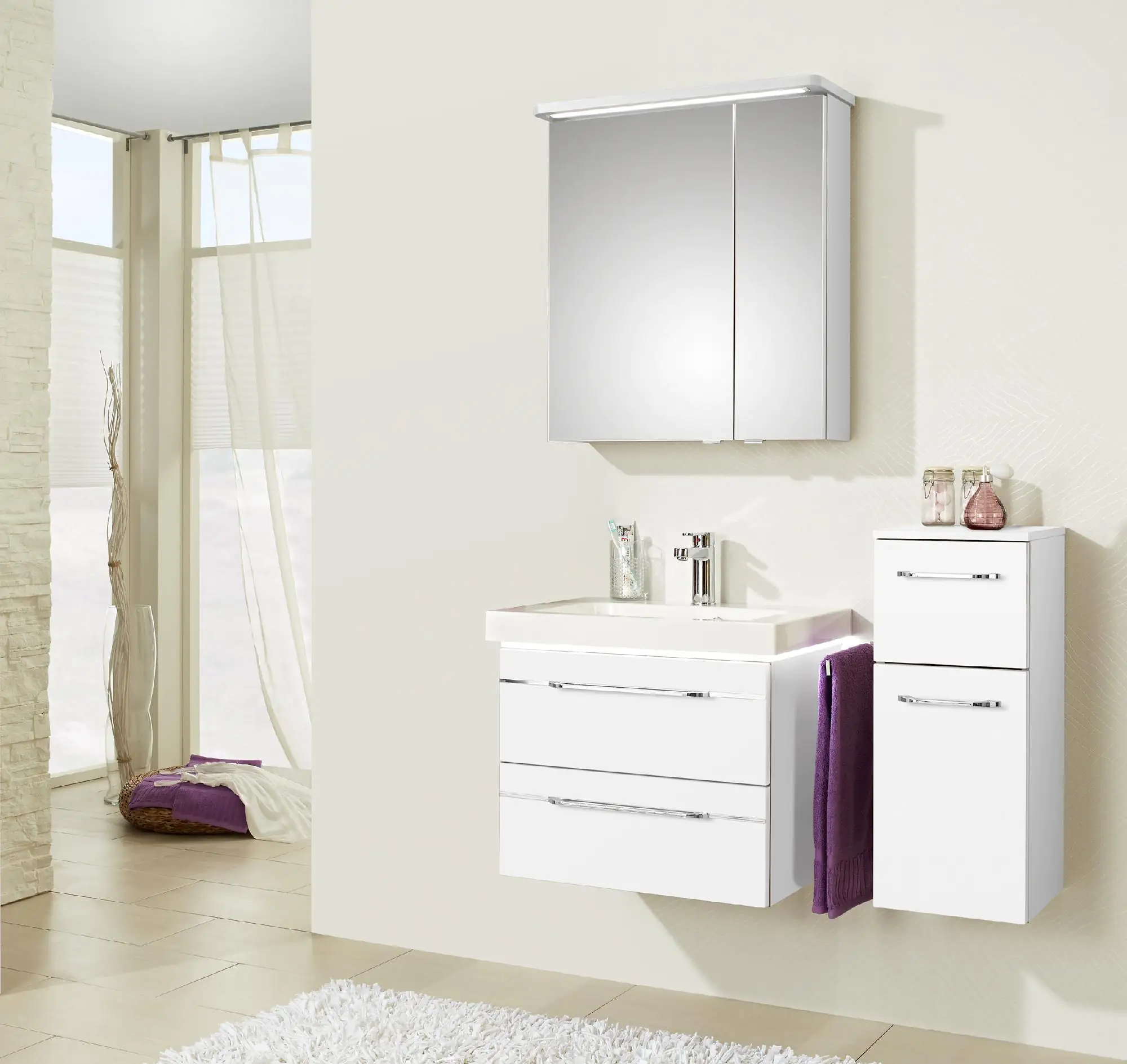 Pelipal Badmöbel-Set Balto Weiß Hgl/Weiß Glanz mit Kranz-Leuchte und Unterschrank 96 cm
