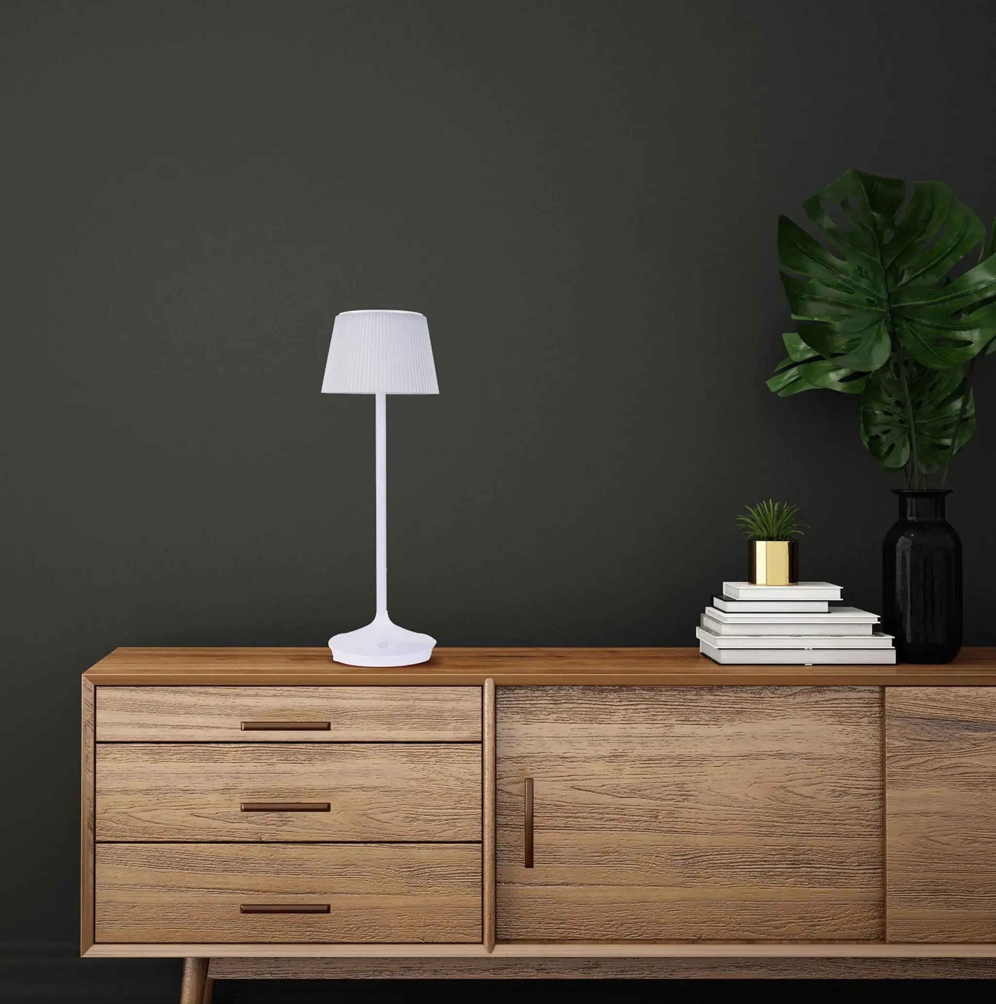 Light & More Solar-Tischleuchte Emmi weiß 38 x 13 cm Light & More Solar-Tischleuchte Emmi weiß 38 x 13 cm