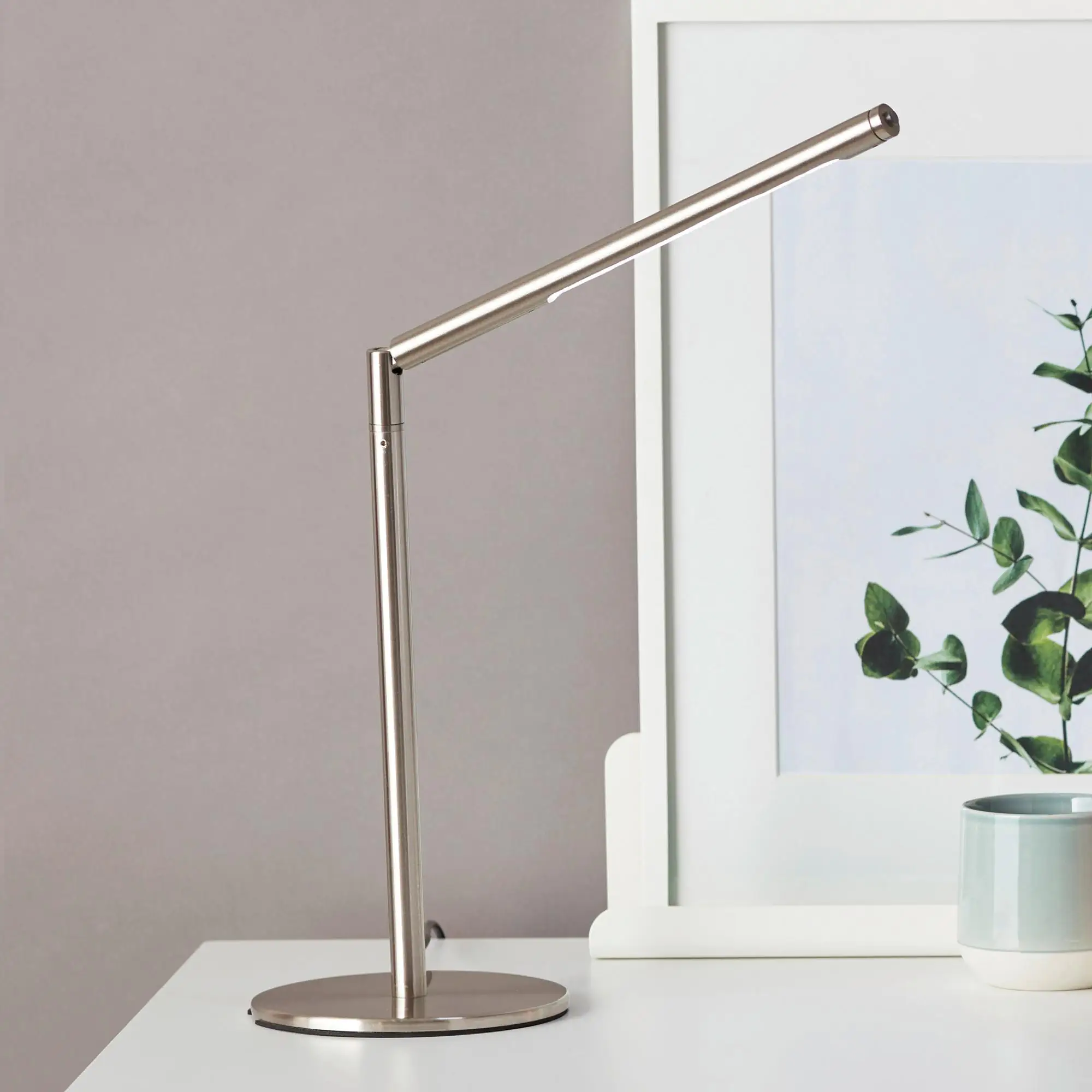 Brilliant LED Tischleuchte Bombay eisen,4,2 W kaltweiß