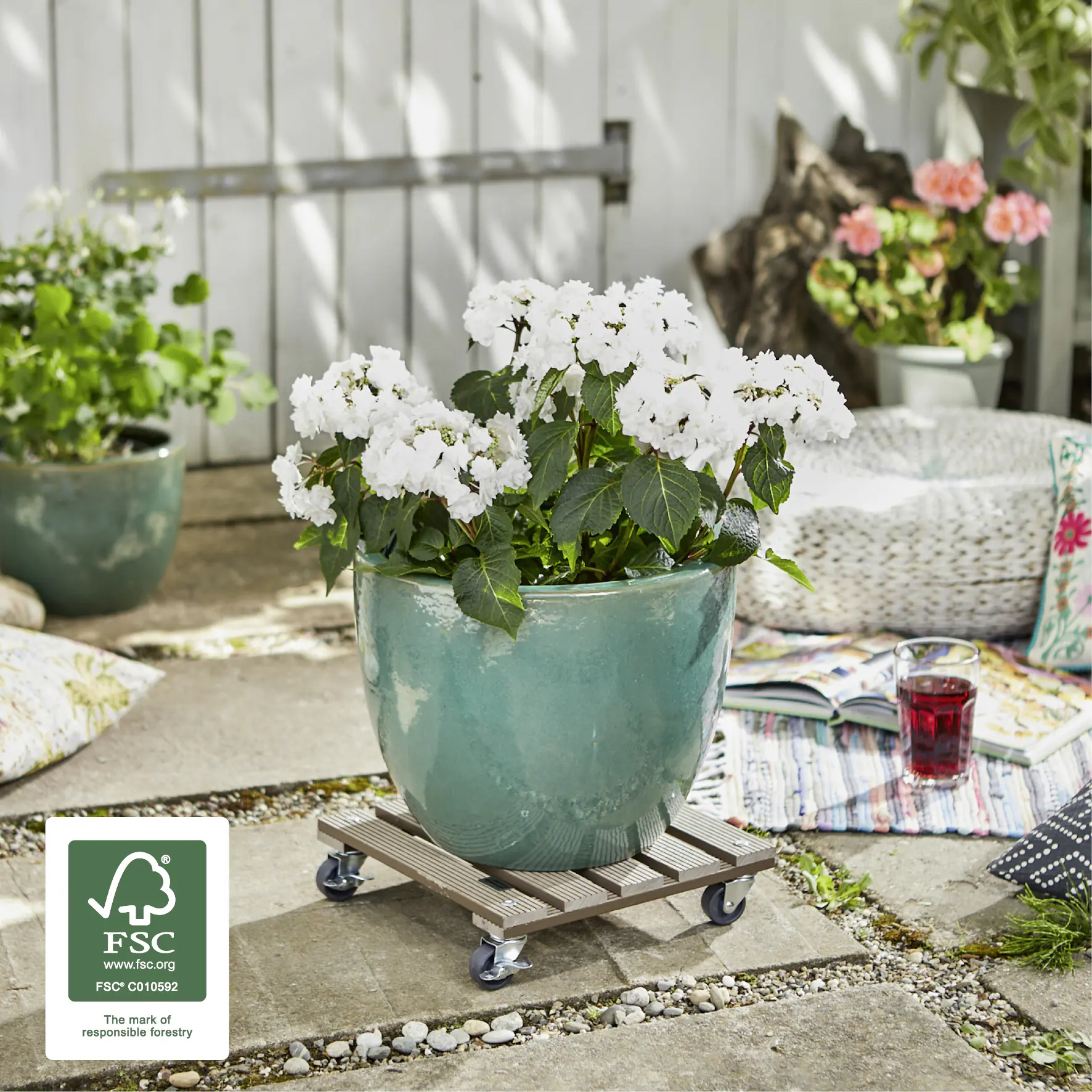 Wagner Pflanzenroller WPC 29 x 29 cm taupe