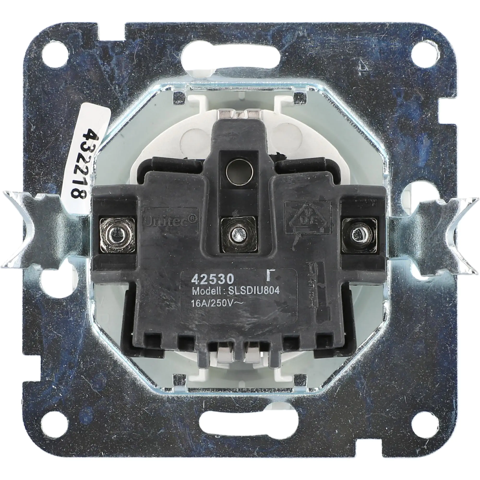 Unitec Steckdose mit Berührschutz silber, Serie Le Mans