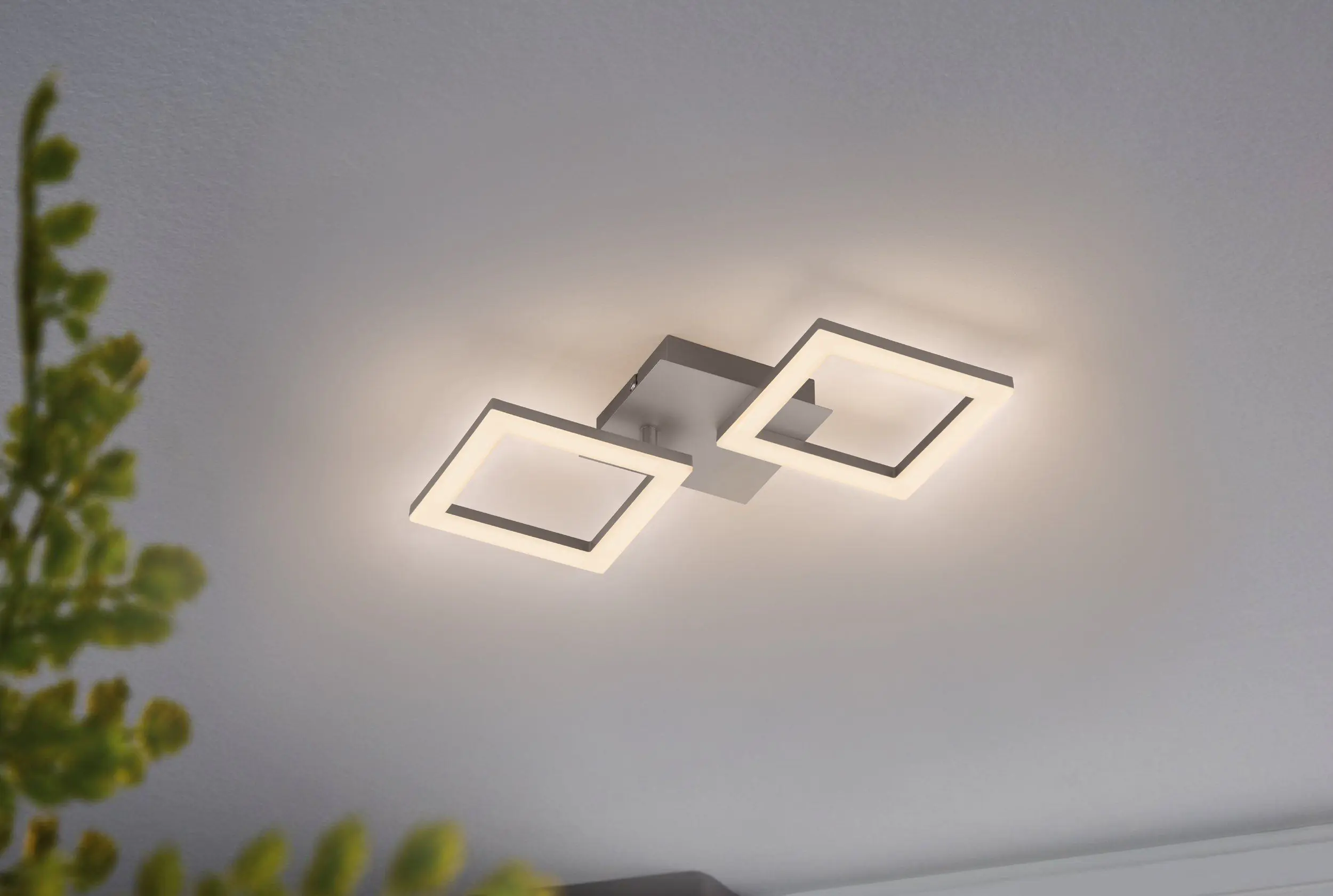 Eglo LED Deckenleuchte Huerta nickel matt 47 x 22,5 cm 