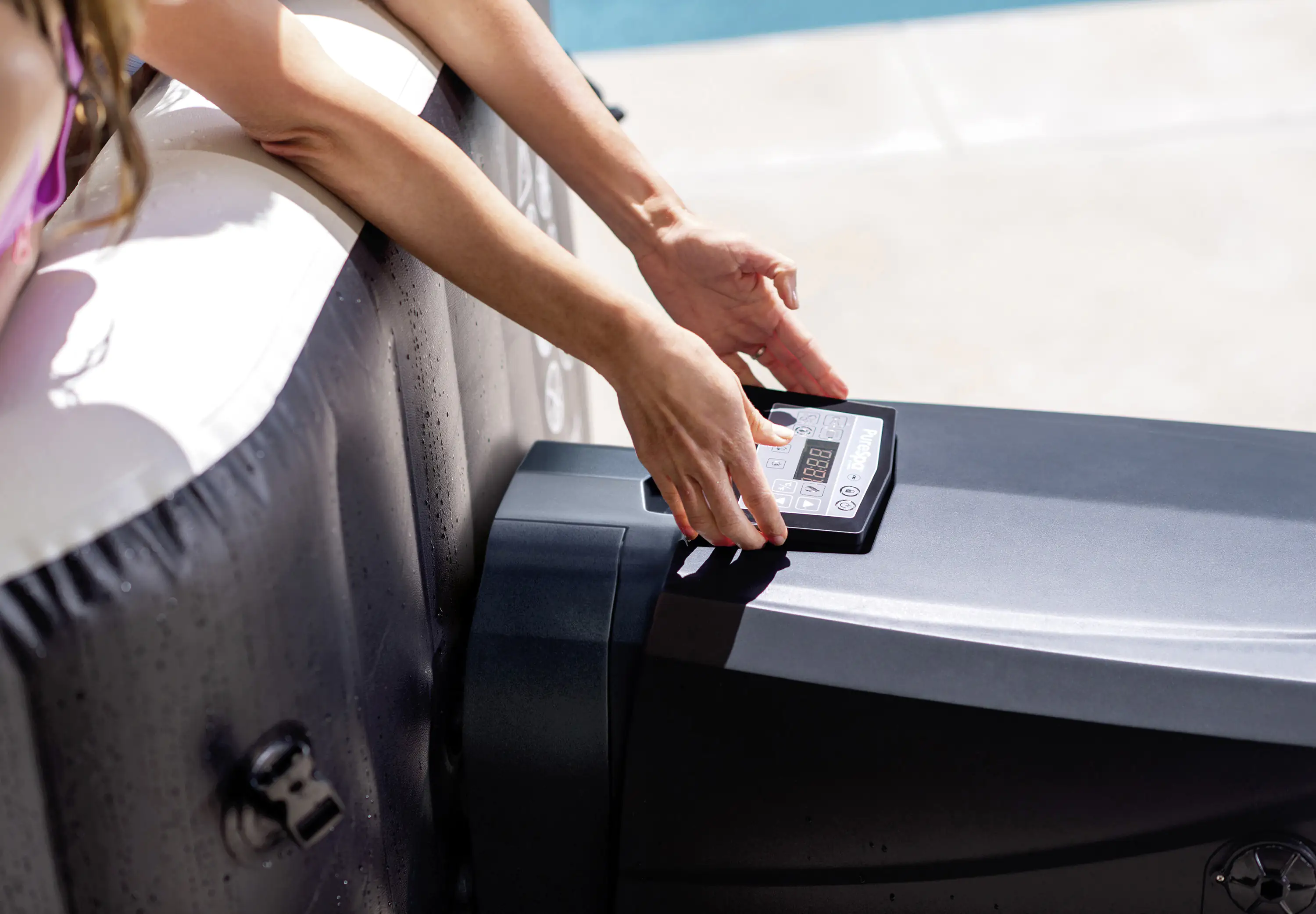 Intex Pure Spa Octagon Bubble Jet mit Salzwassersystem Ø 218 x 71 cm