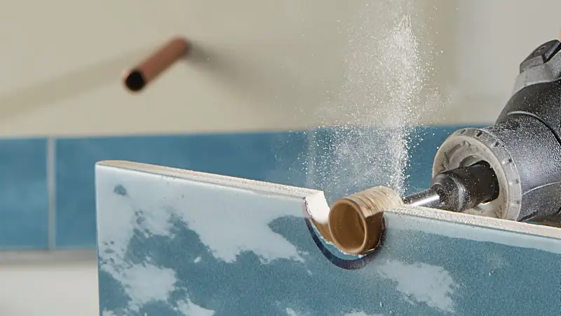 Dremel Max Schleifband und Lochbohrer 408 DM