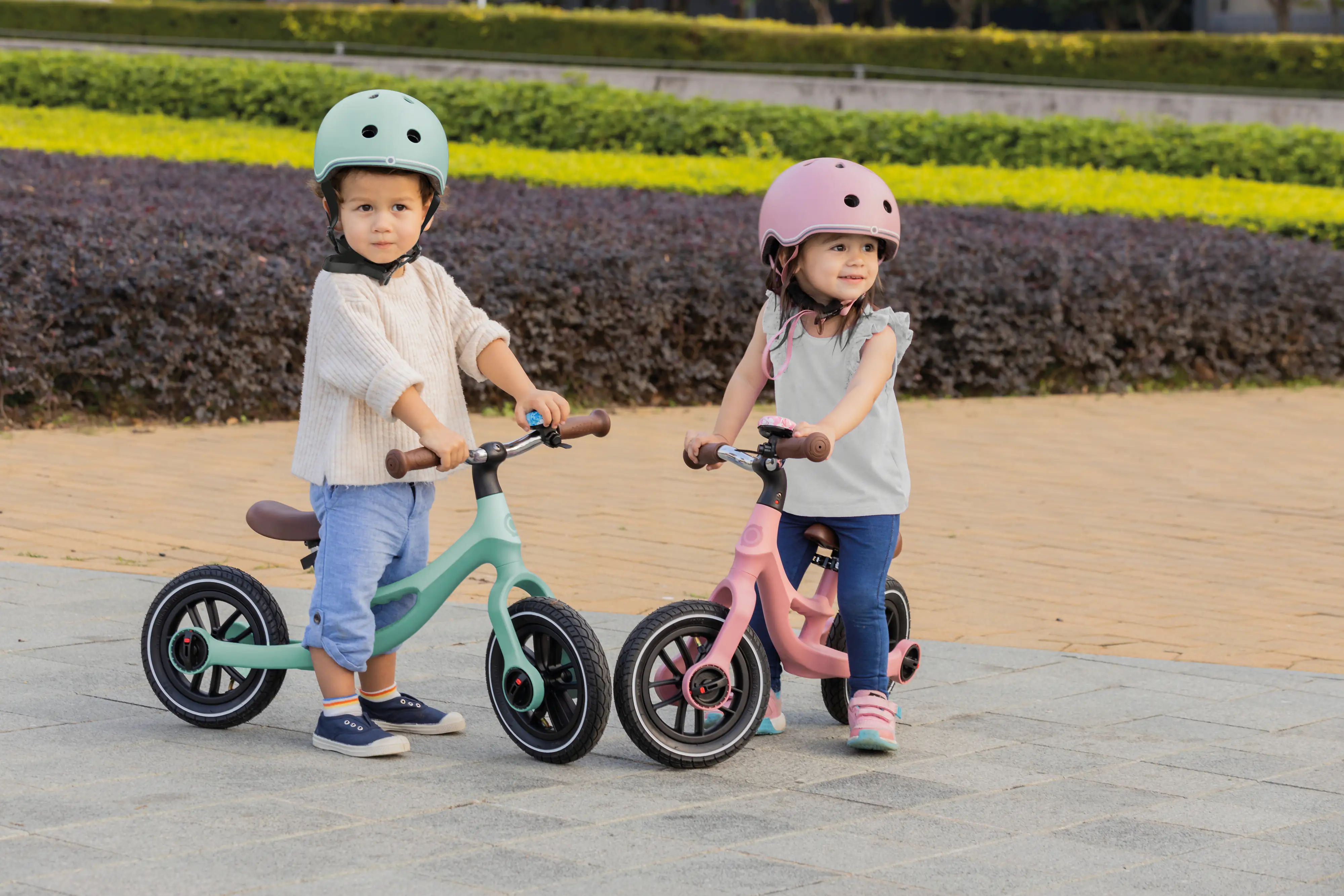 Globber Laufrad Go Bike Elite Air mint