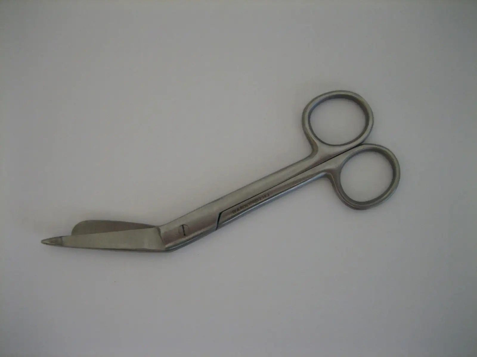 Leina Verbandschere 14,5 cm