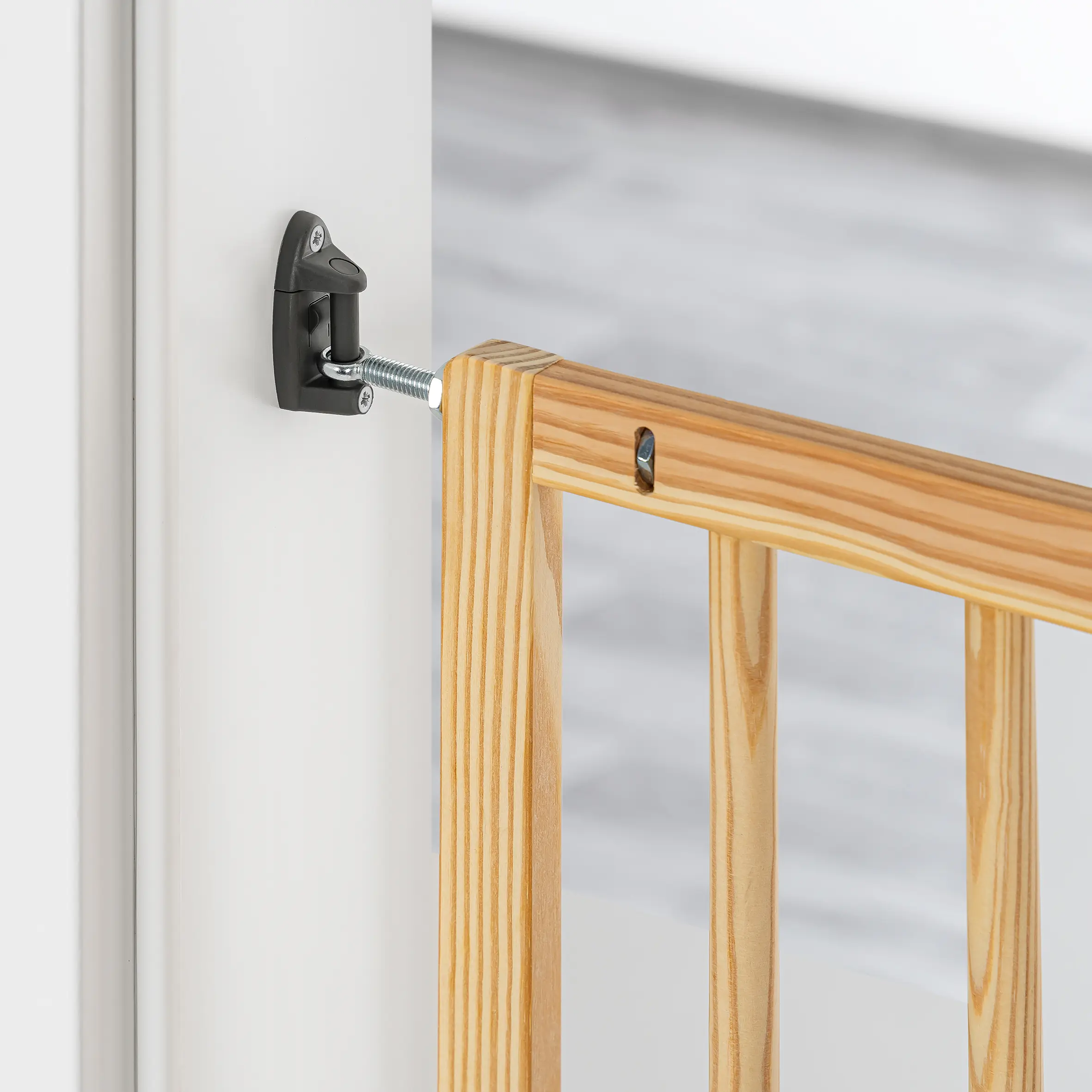 reer Treppenschutzgitter Basic zum schrauben Holz 65,5 - 106 cm