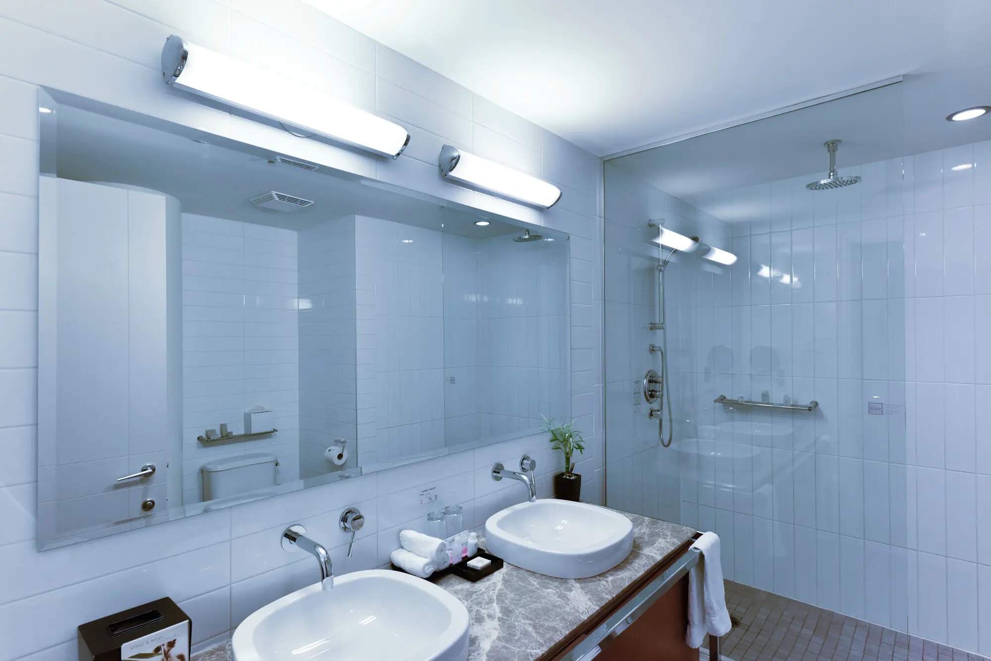 Osram LED Röhre T8 60 cm G13 6,6 W kaltweiß