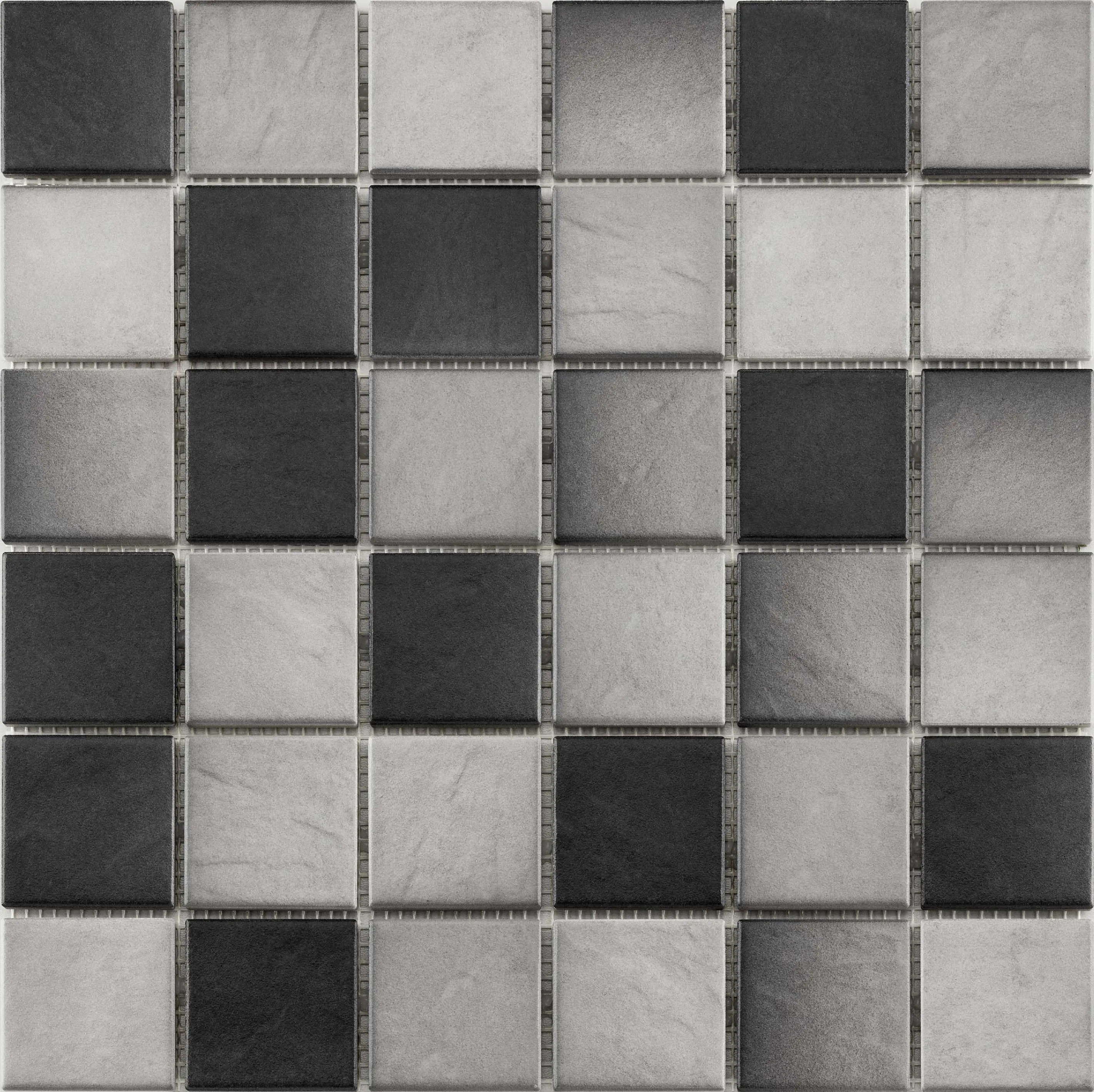 Mosaikfliese 29,7 x 29,7 cm schwarz-grau Steinmaß: ca. 4,7 x 4,7 cm Mosaikfliese 29,7 x 29,7 cm schwarz-grau Steinmaß: ca. 4,7 x 4,7 cm