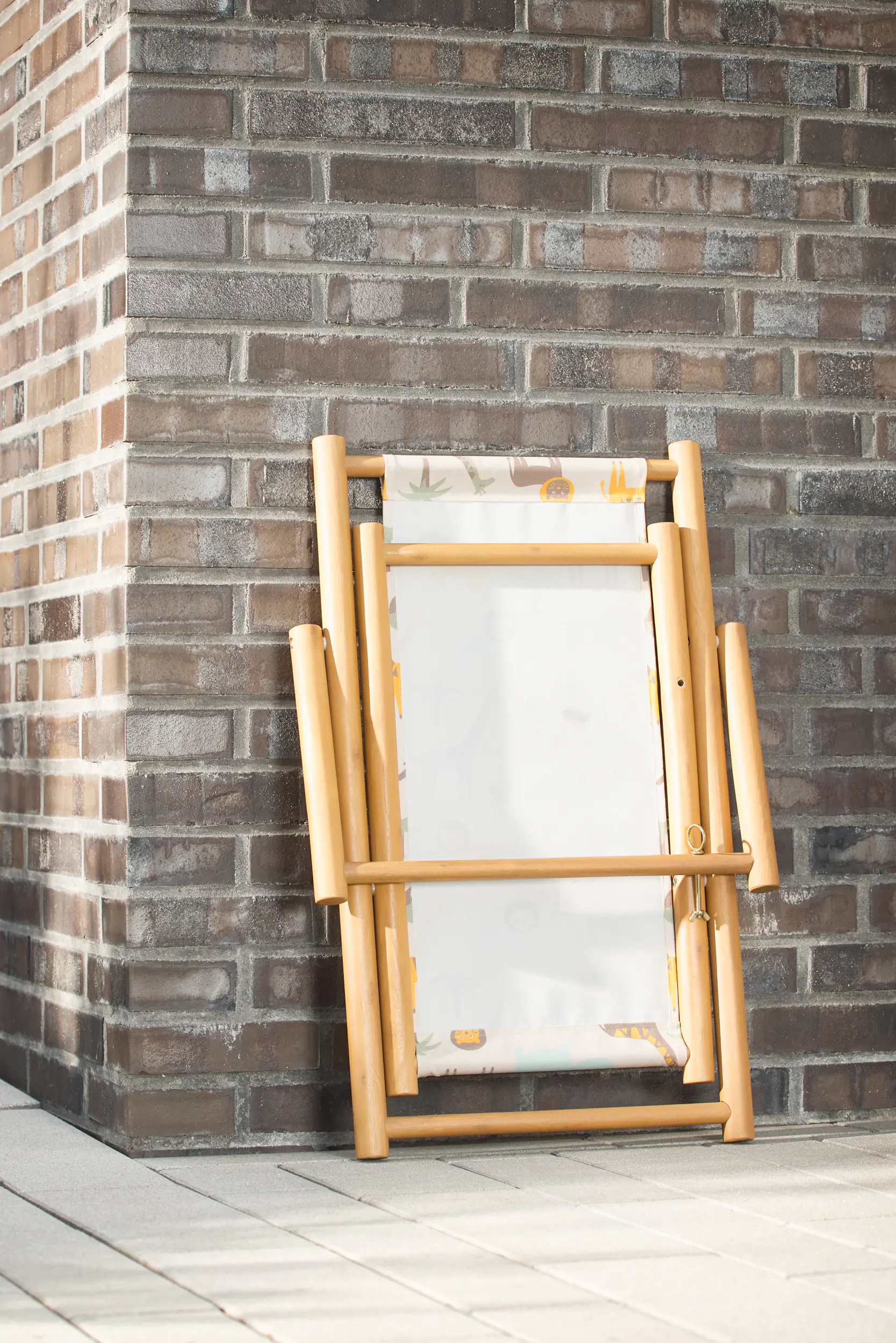 Primaster Liegestuhl für Kinder Leni klappbar bunt