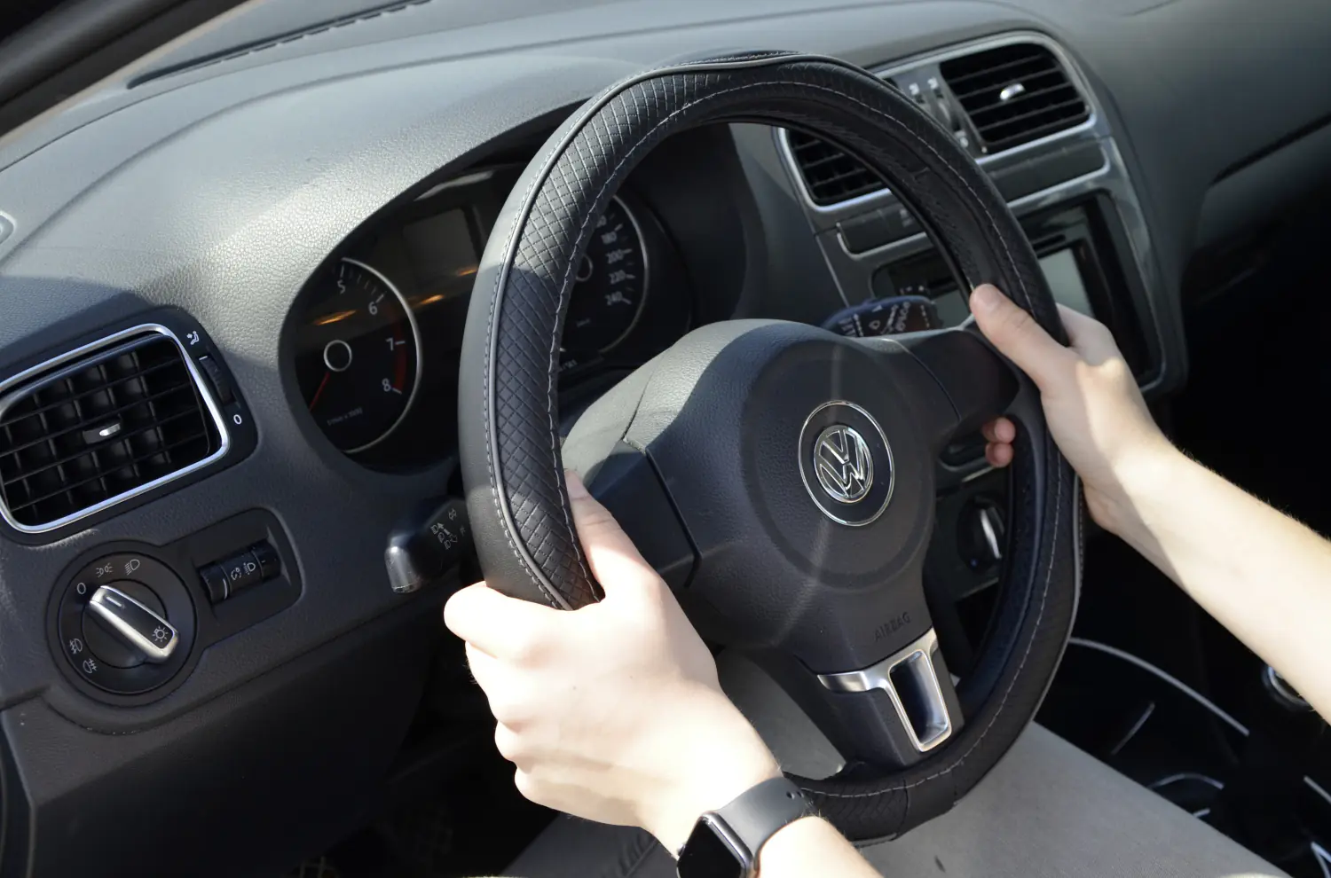 Cartrend Lenkradhülle Performance grau