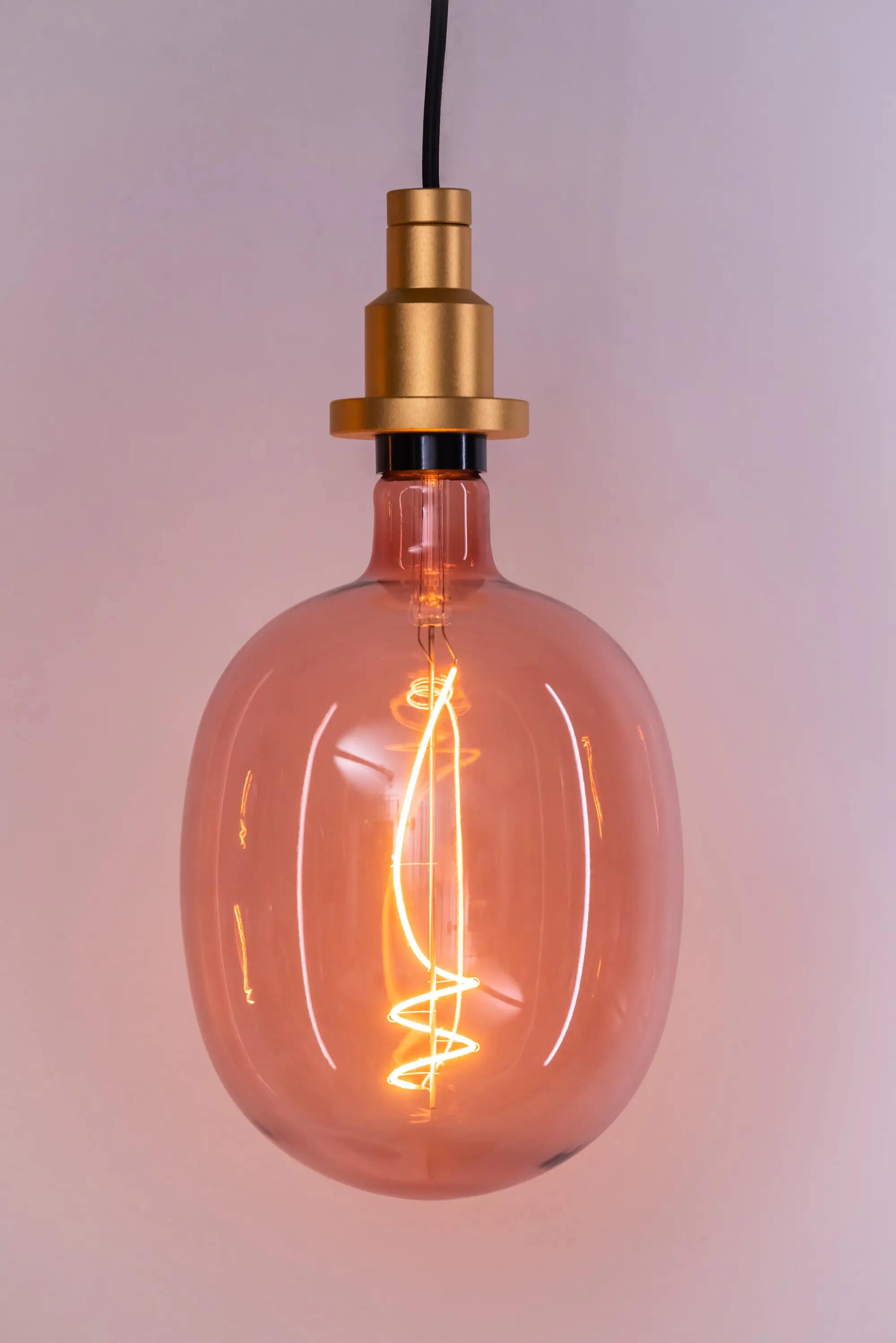 Ledvance LED Leuchtmittel Vintage 1906 Ballon15 E27 4,5 W dimmbar rosa